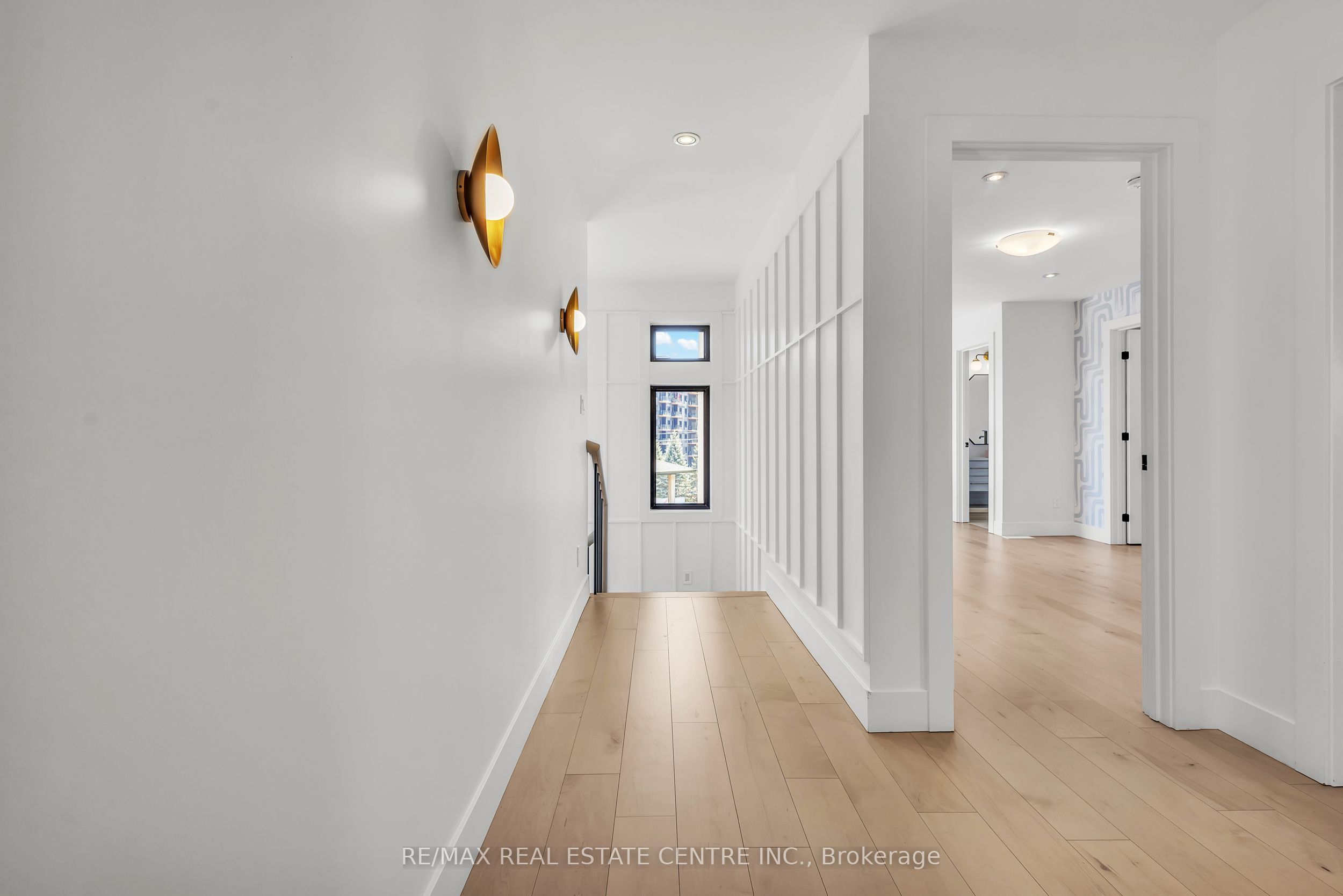 920 Thomas Pedder Court Property Photo 27