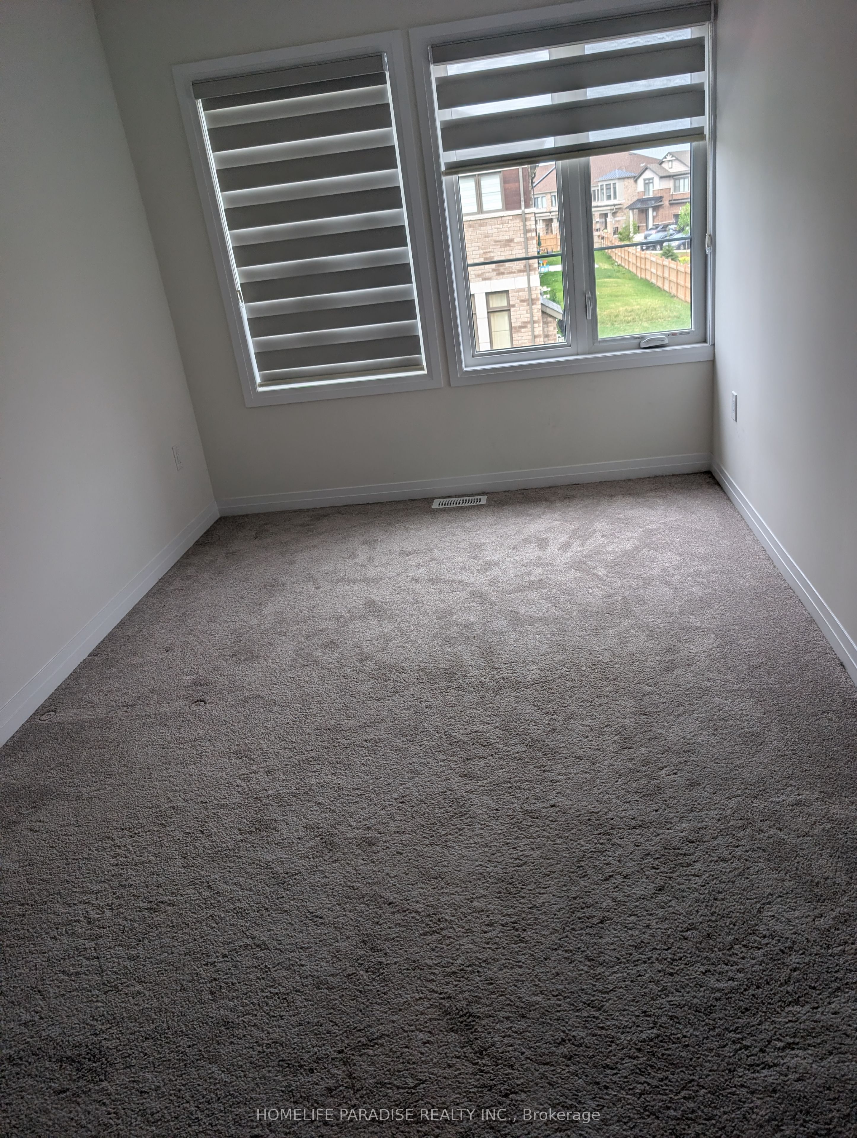 15 Blacklock Street E 3 Property Photo 12