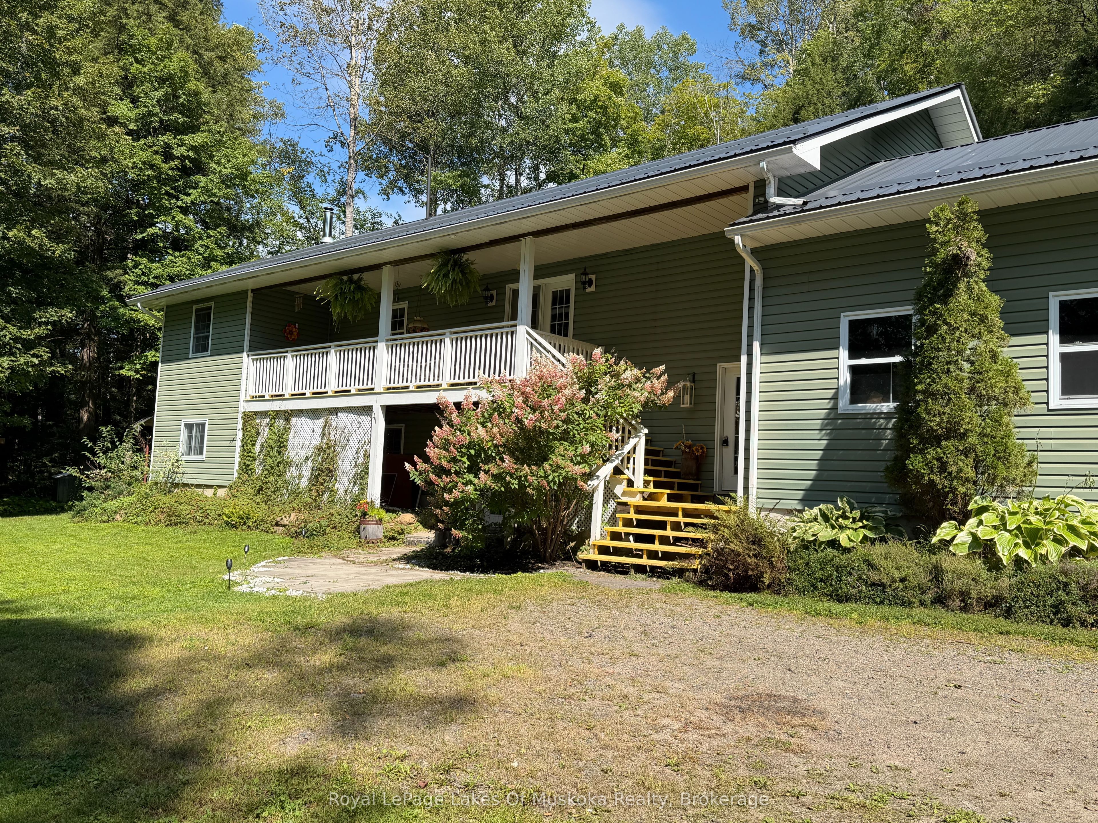 1185 Miriam Drive Property Photo 1