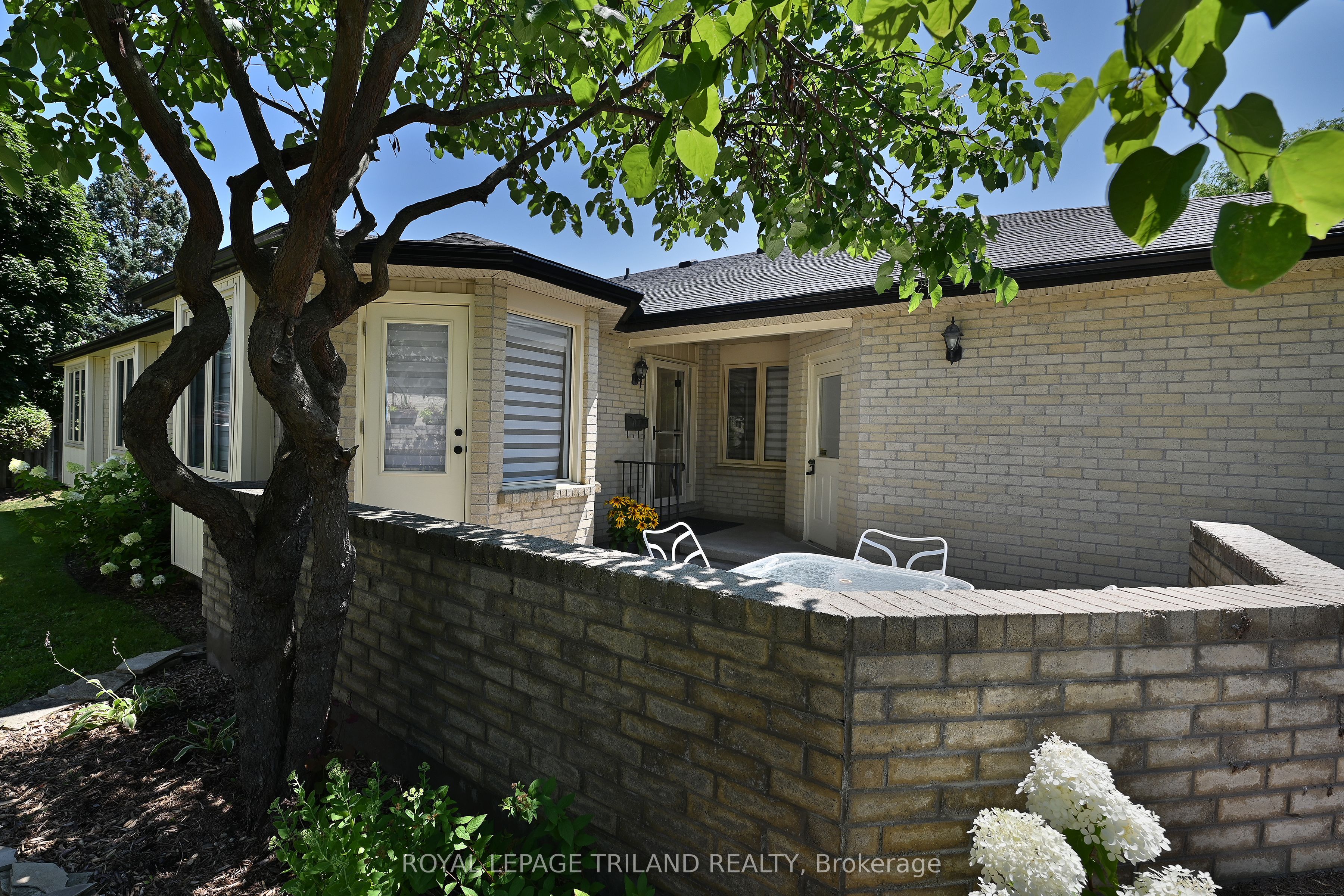 94 Pine Valley Gate 4 Property Photo 3