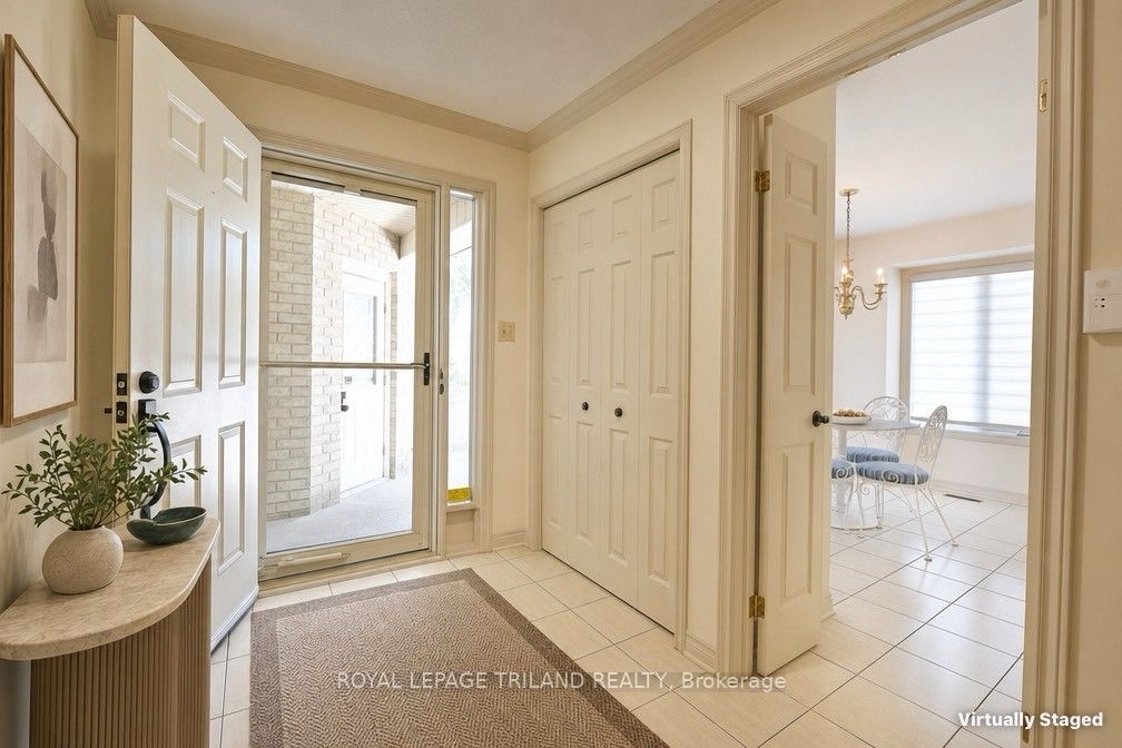 94 Pine Valley Gate 4 Property Photo 6