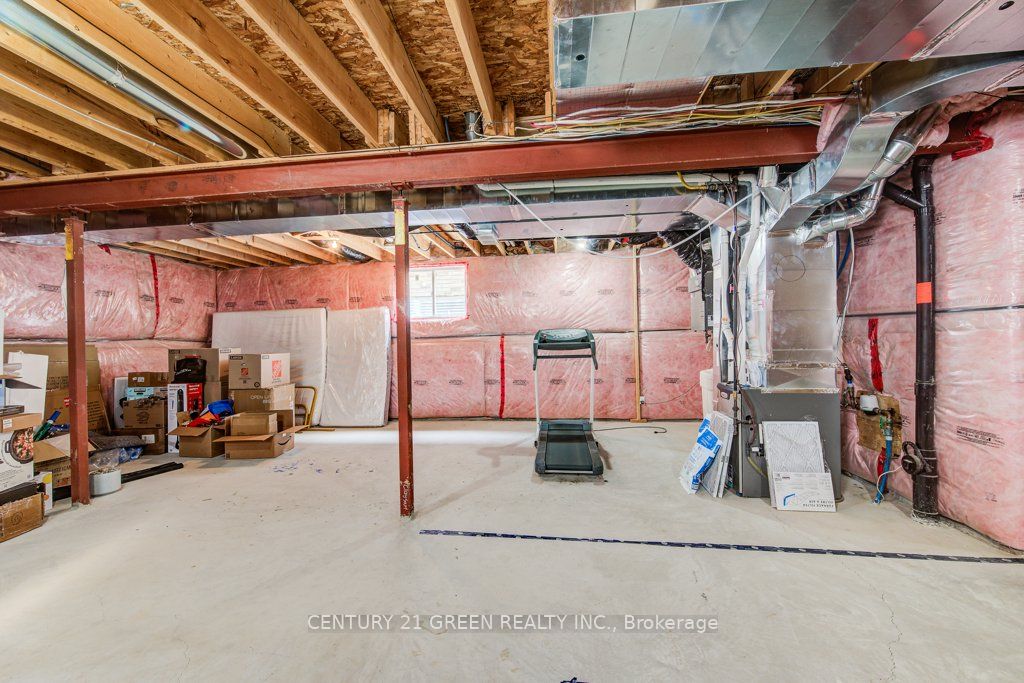 318 William Street Property Photo 33