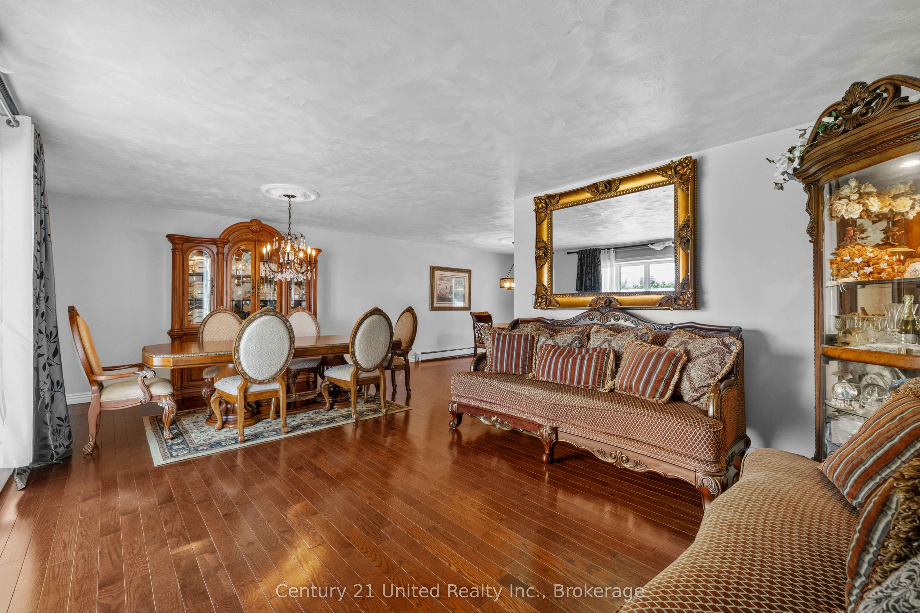 214 Hillview Drive Property Photo 17