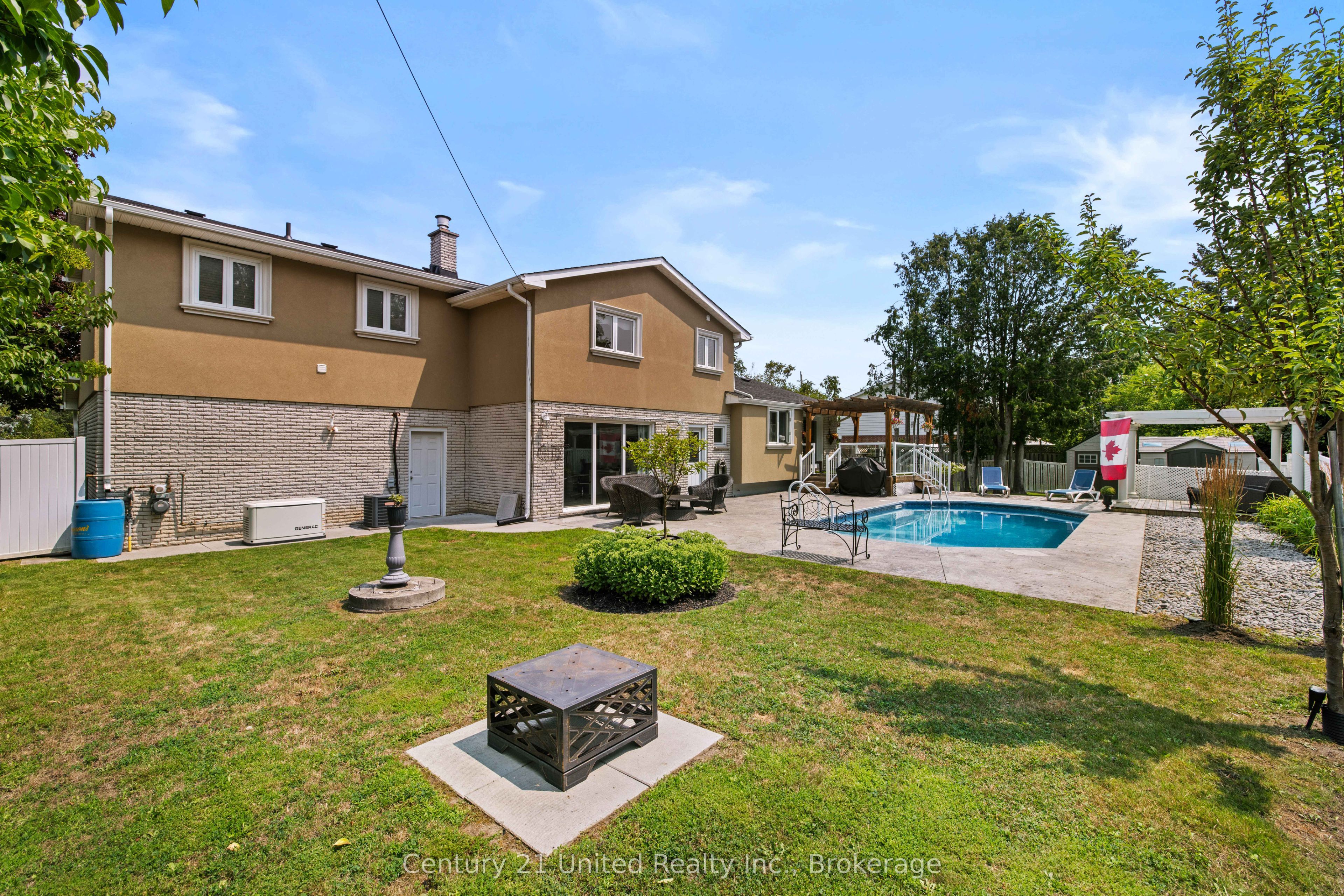 214 Hillview Drive Property Photo 34