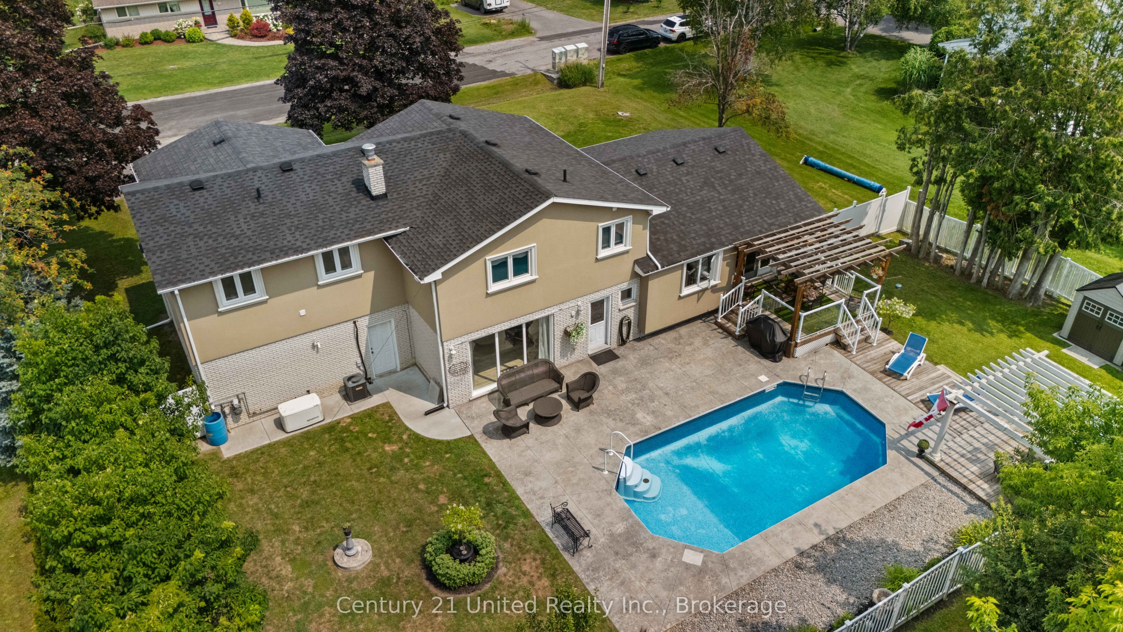 214 Hillview Drive Property Photo 41