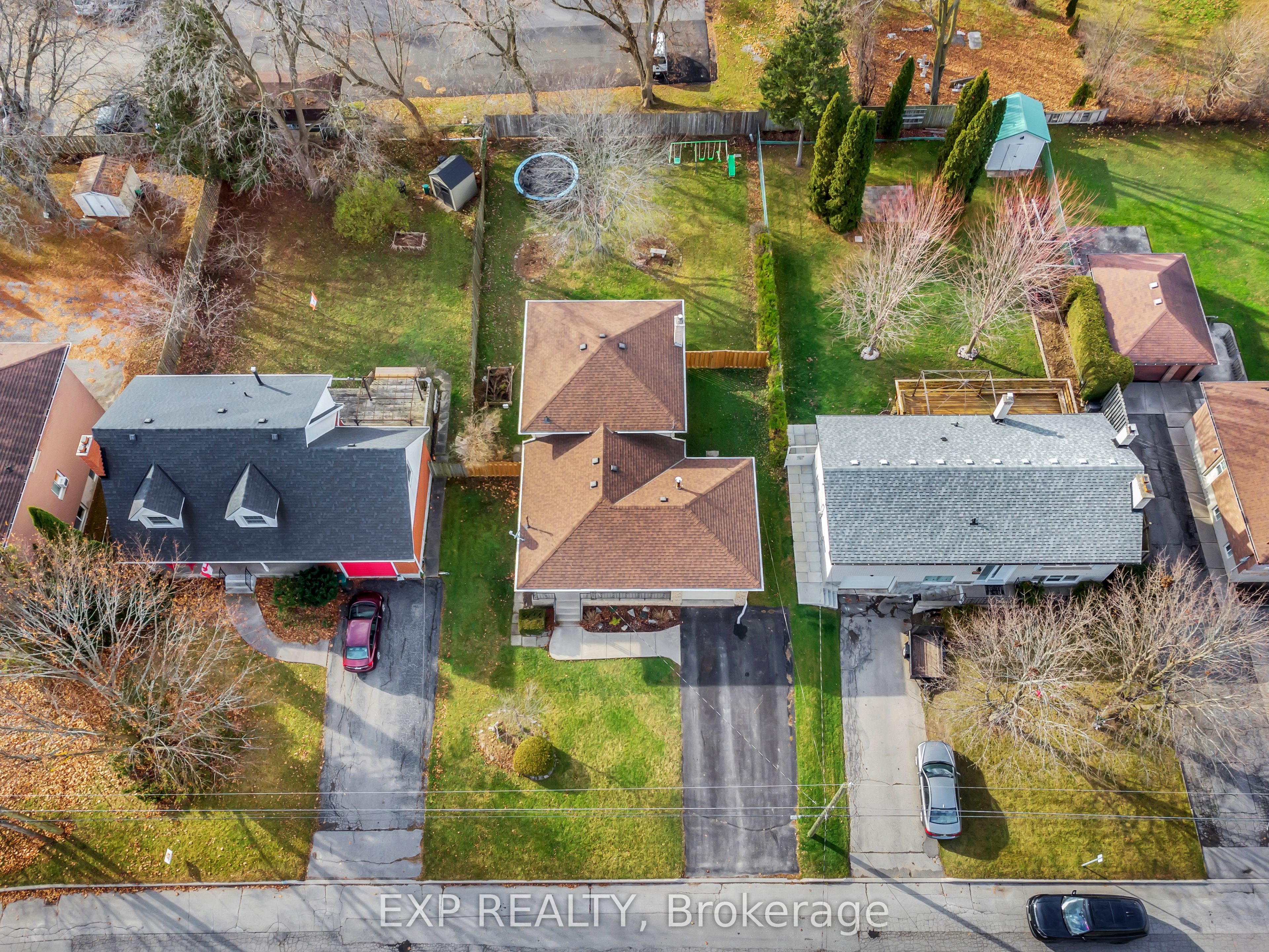 16 Applewood Drive Property Photo 42
