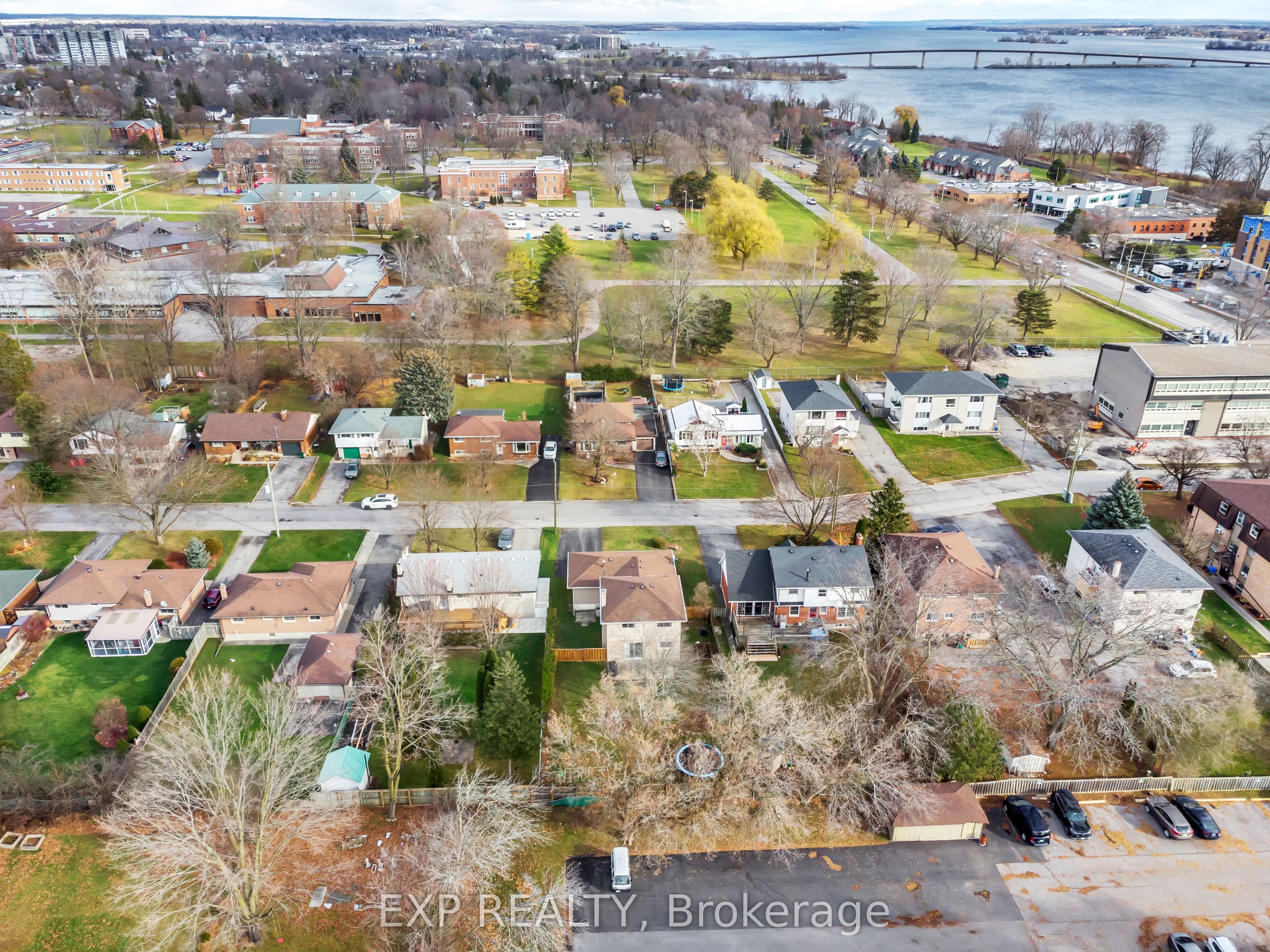 16 Applewood Drive Property Photo 49