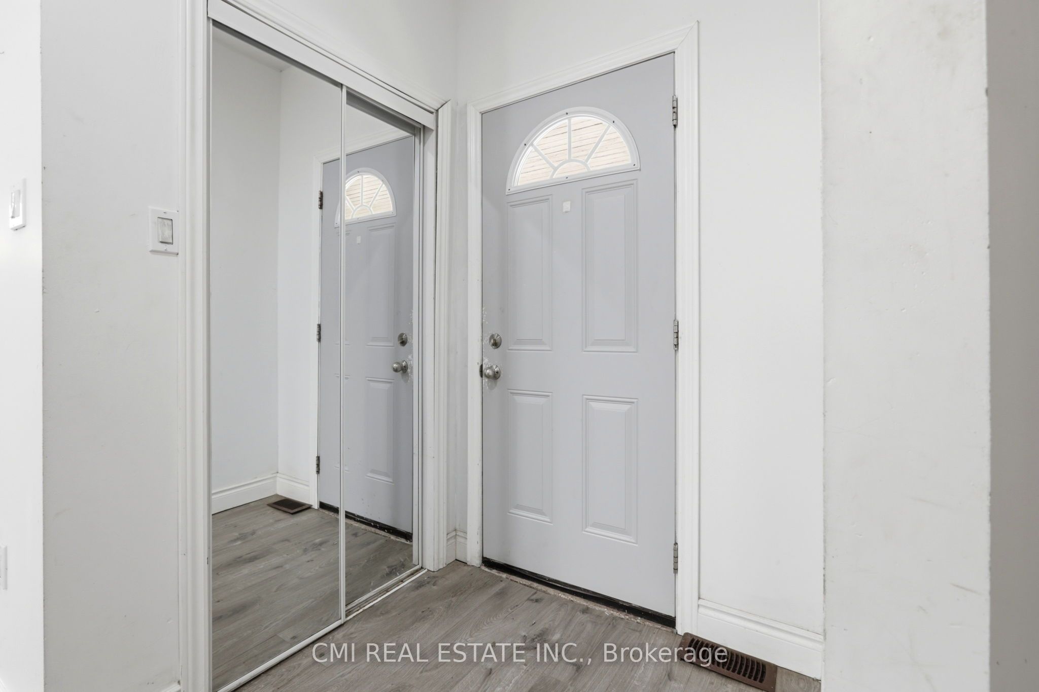 255 Hall Avenue Property Photo 5
