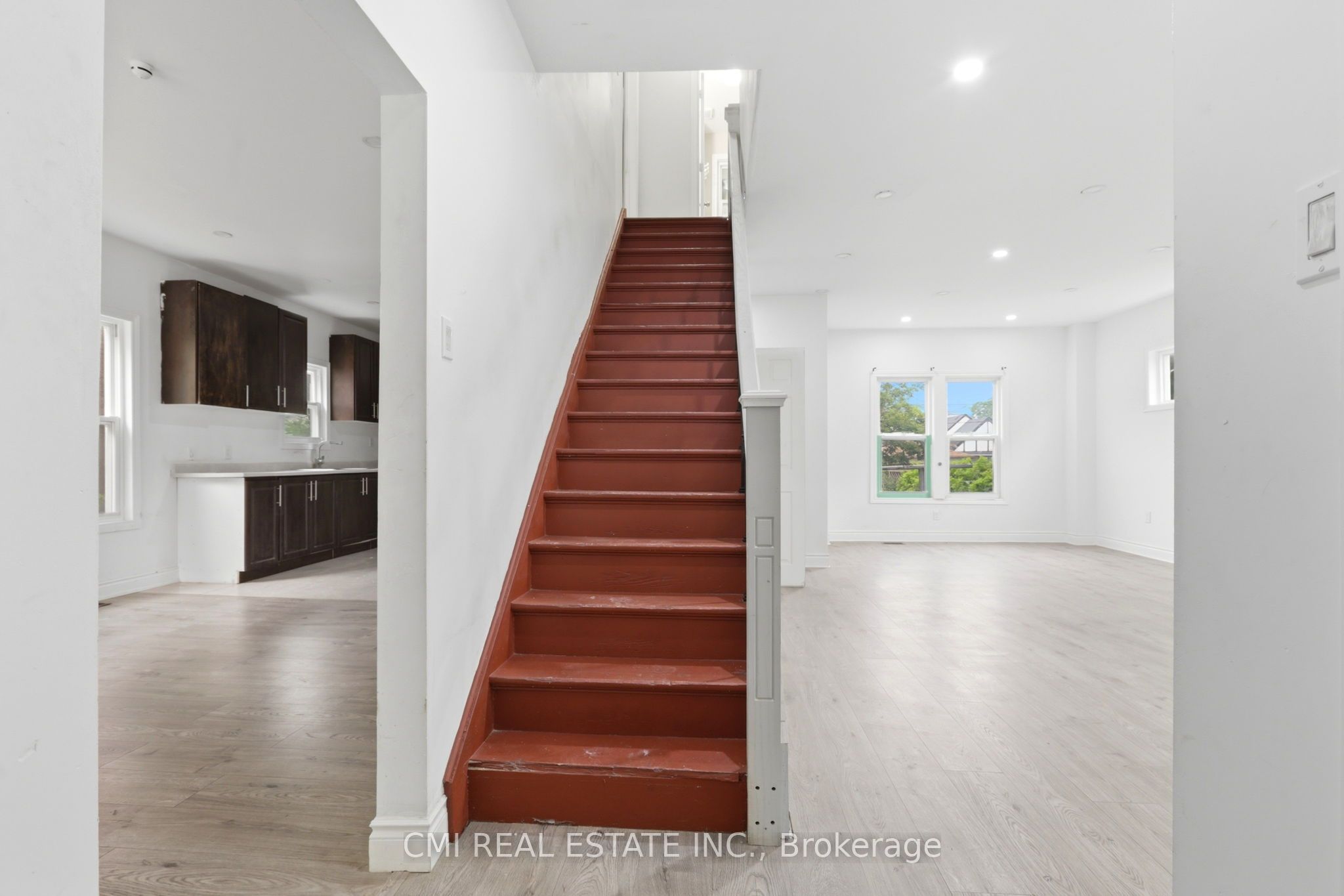 255 Hall Avenue Property Photo 6