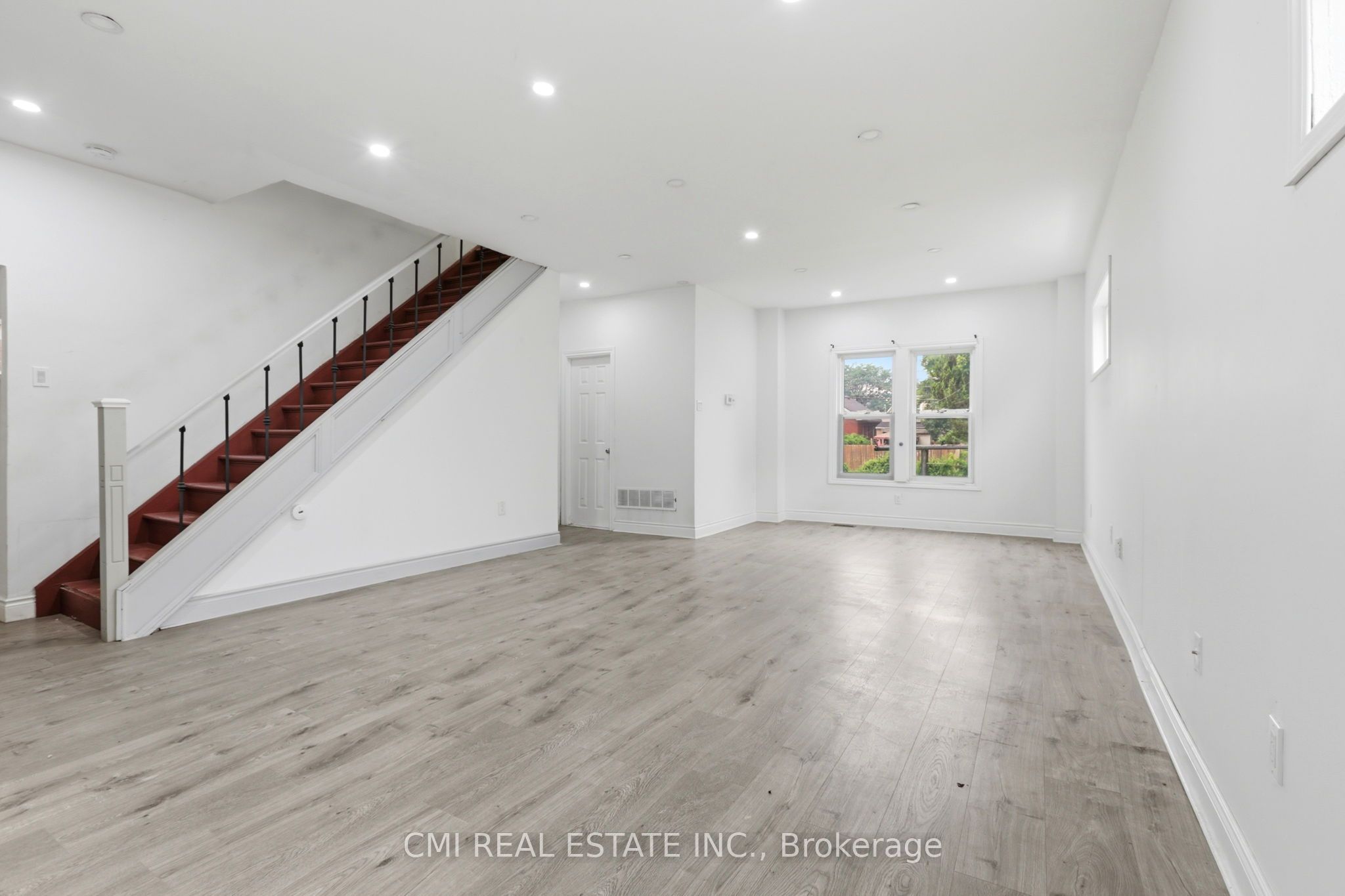 255 Hall Avenue Property Photo 8