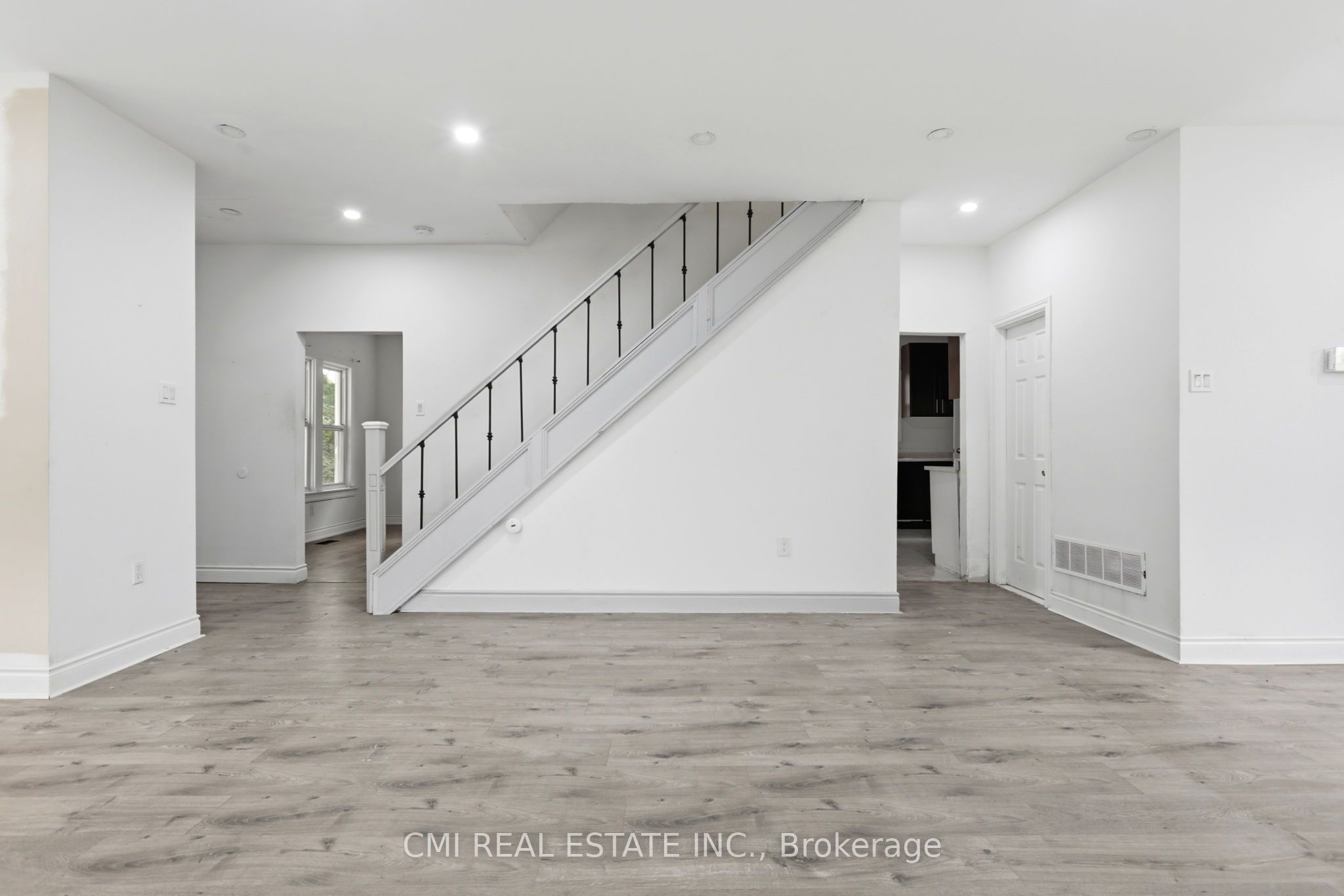 255 Hall Avenue Property Photo 10