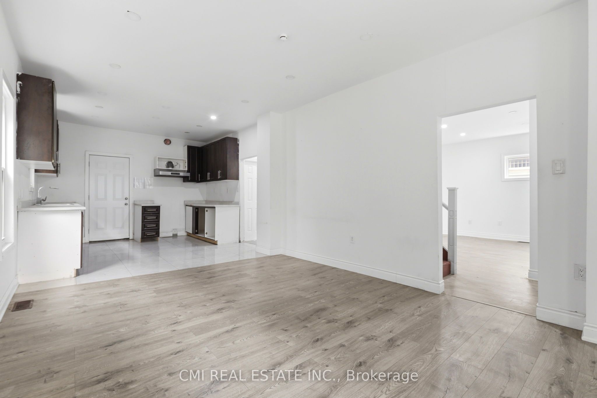 255 Hall Avenue Property Photo 14