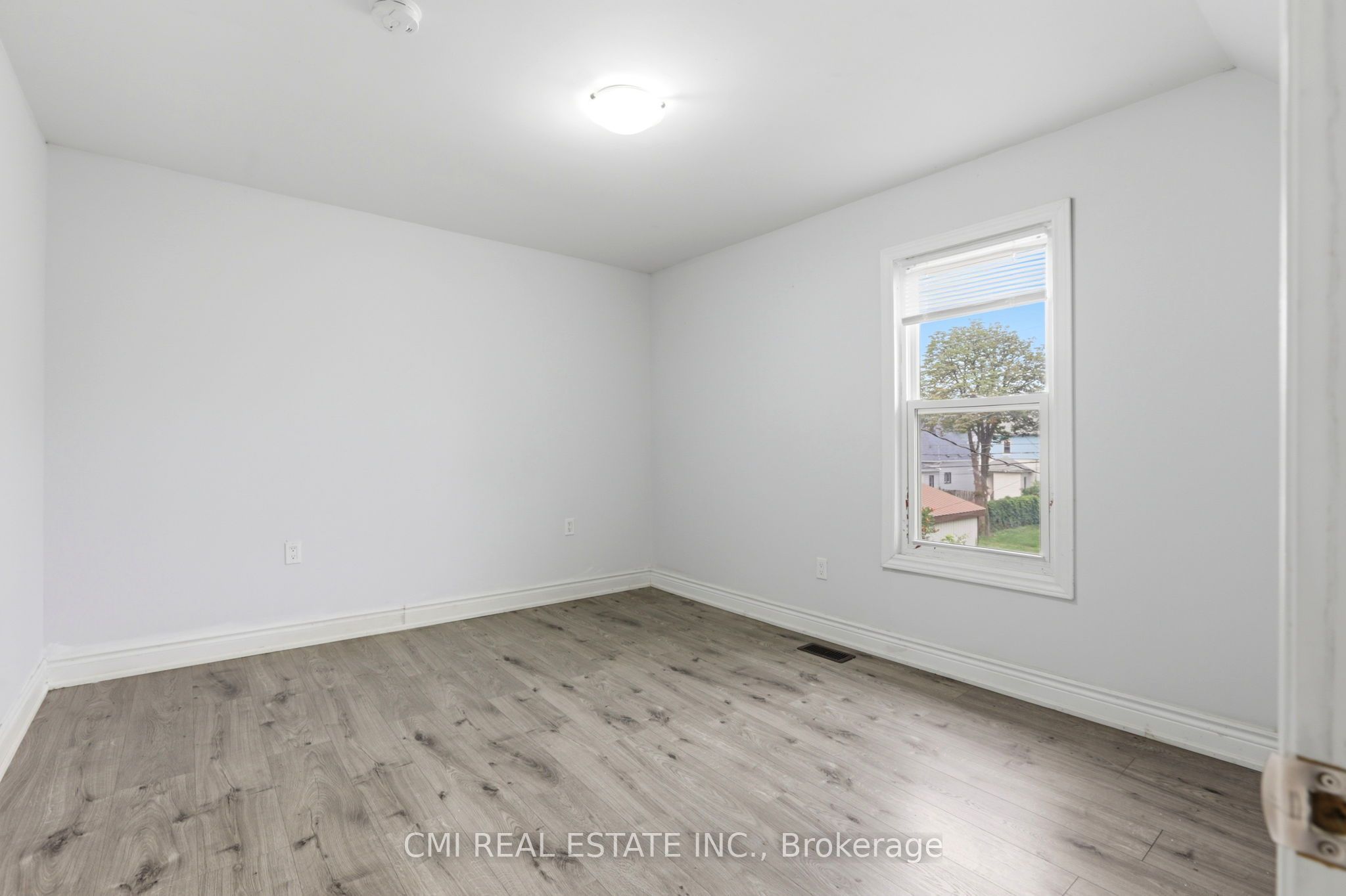 255 Hall Avenue Property Photo 19