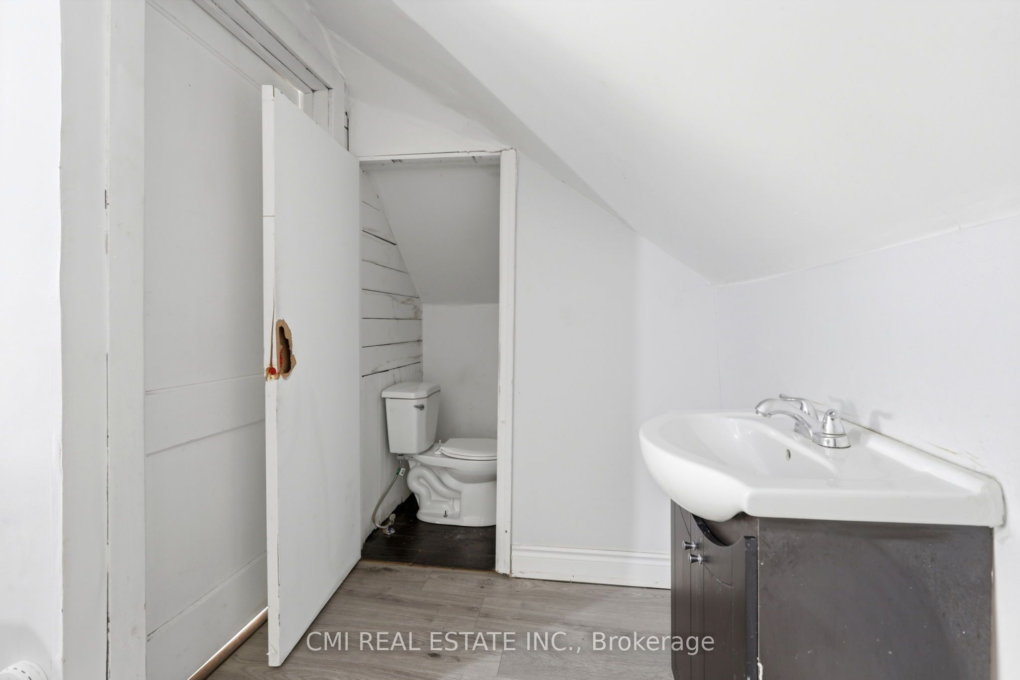 255 Hall Avenue Property Photo 37