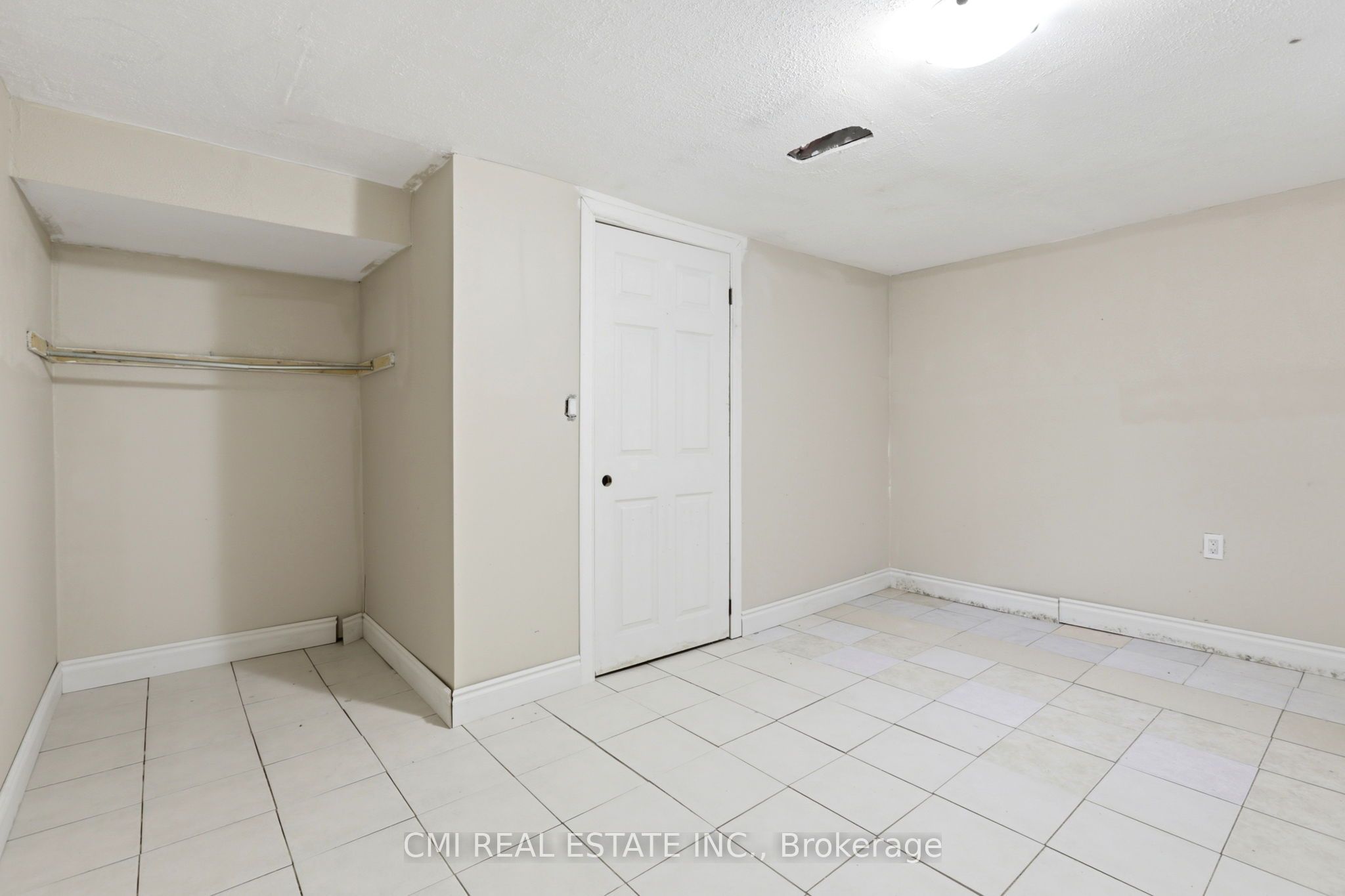 255 Hall Avenue Property Photo 44