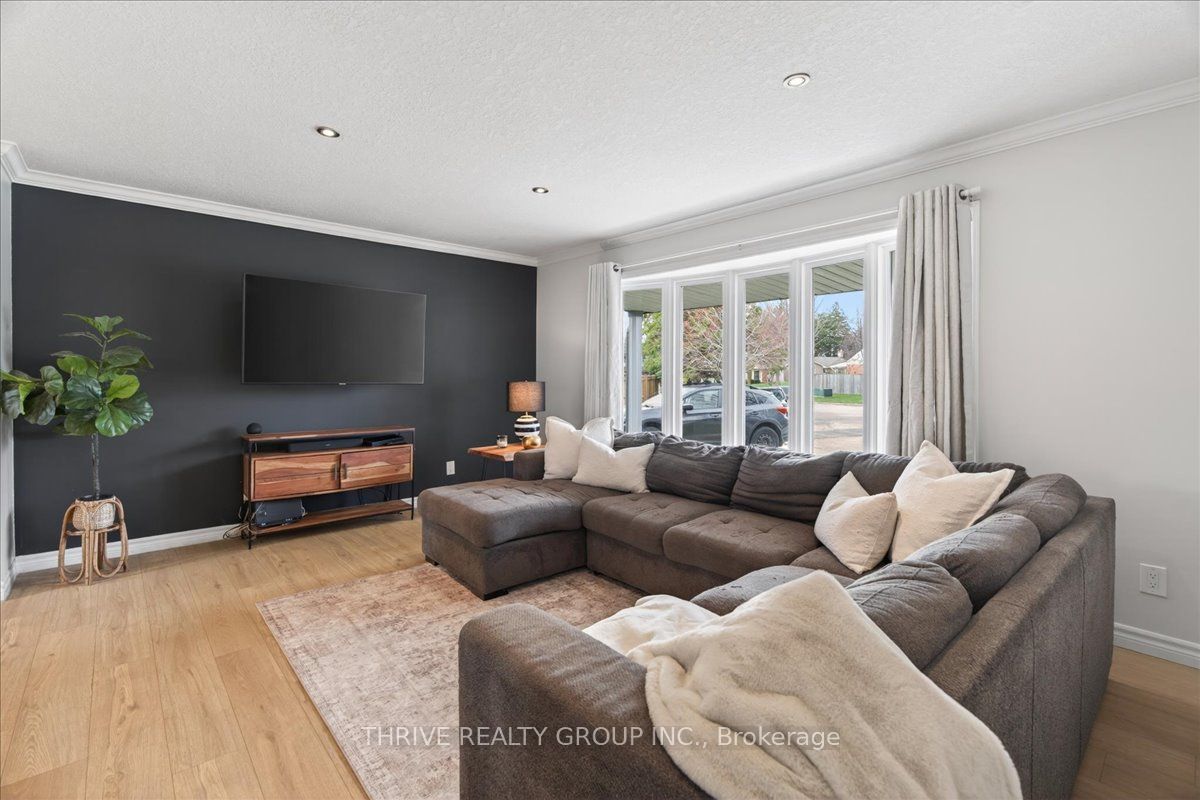 19 Kendall Court Property Photo 6