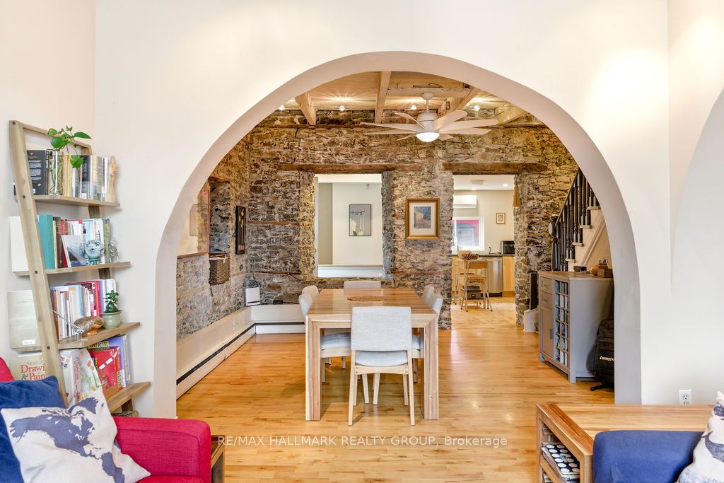 176 King Edward Avenue Property Photo 8