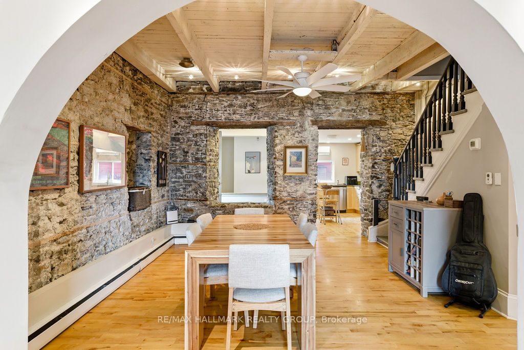 176 King Edward Avenue Property Photo 10