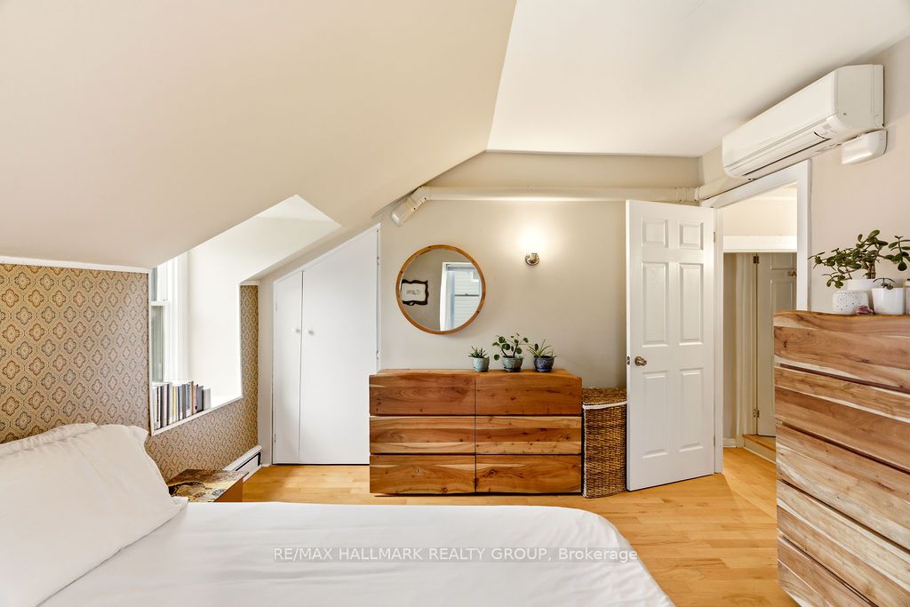 176 King Edward Avenue Property Photo 23