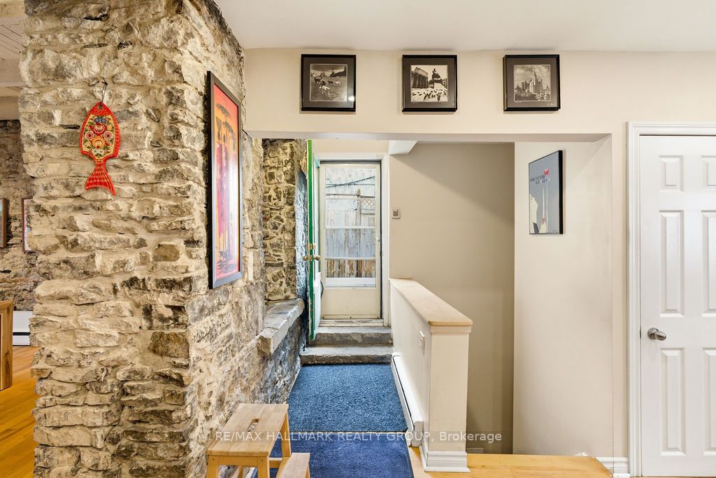 176 King Edward Avenue Property Photo 29