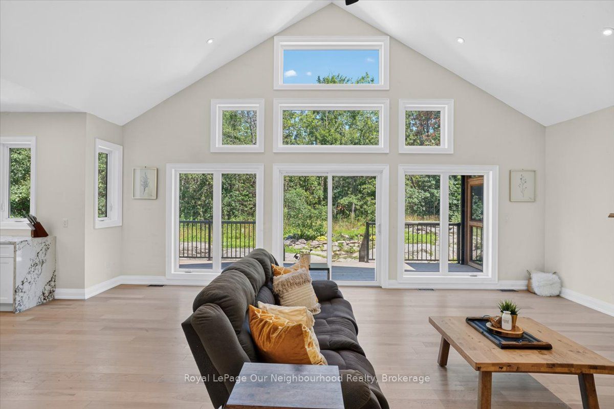 105 Edwina Drive Property Photo 10