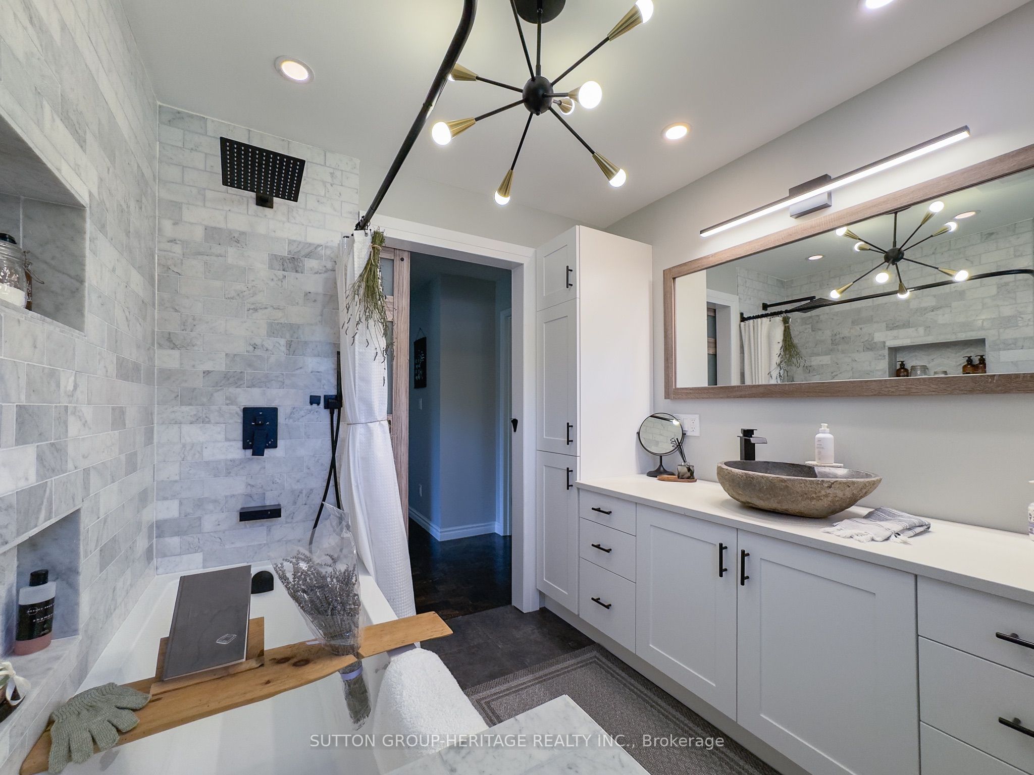 119 Spring Street Property Photo 20