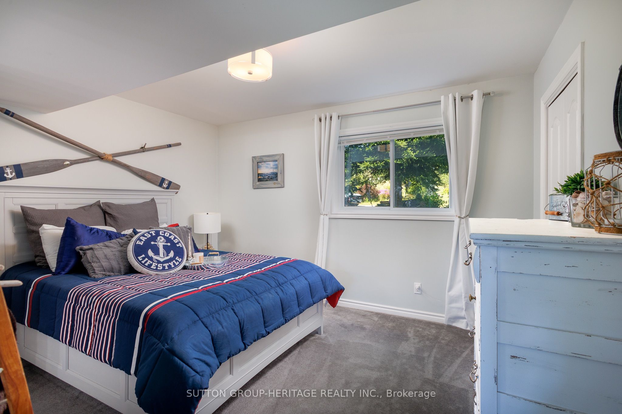 119 Spring Street Property Photo 28