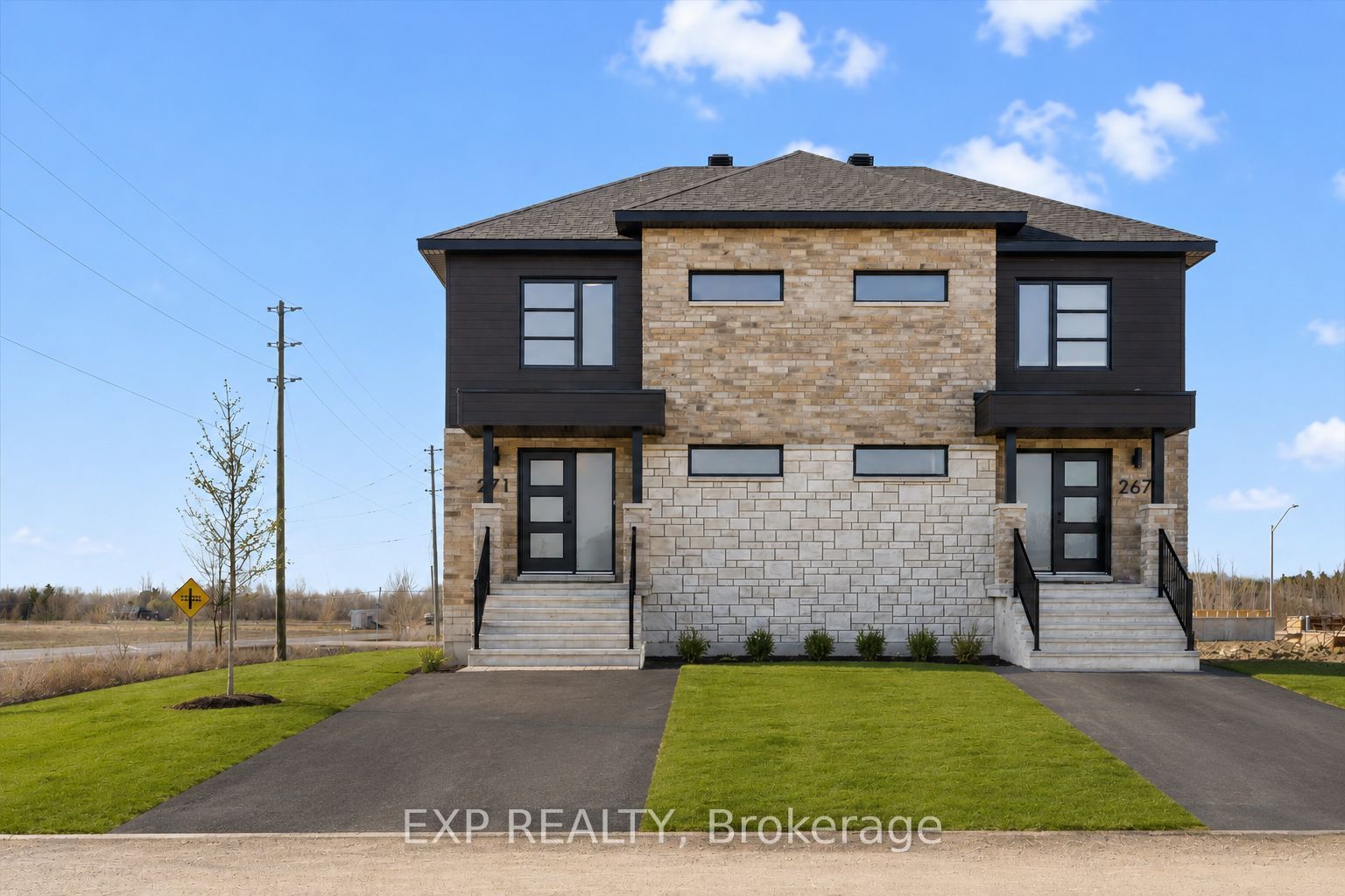 239 Carpe Street Property Photo 1