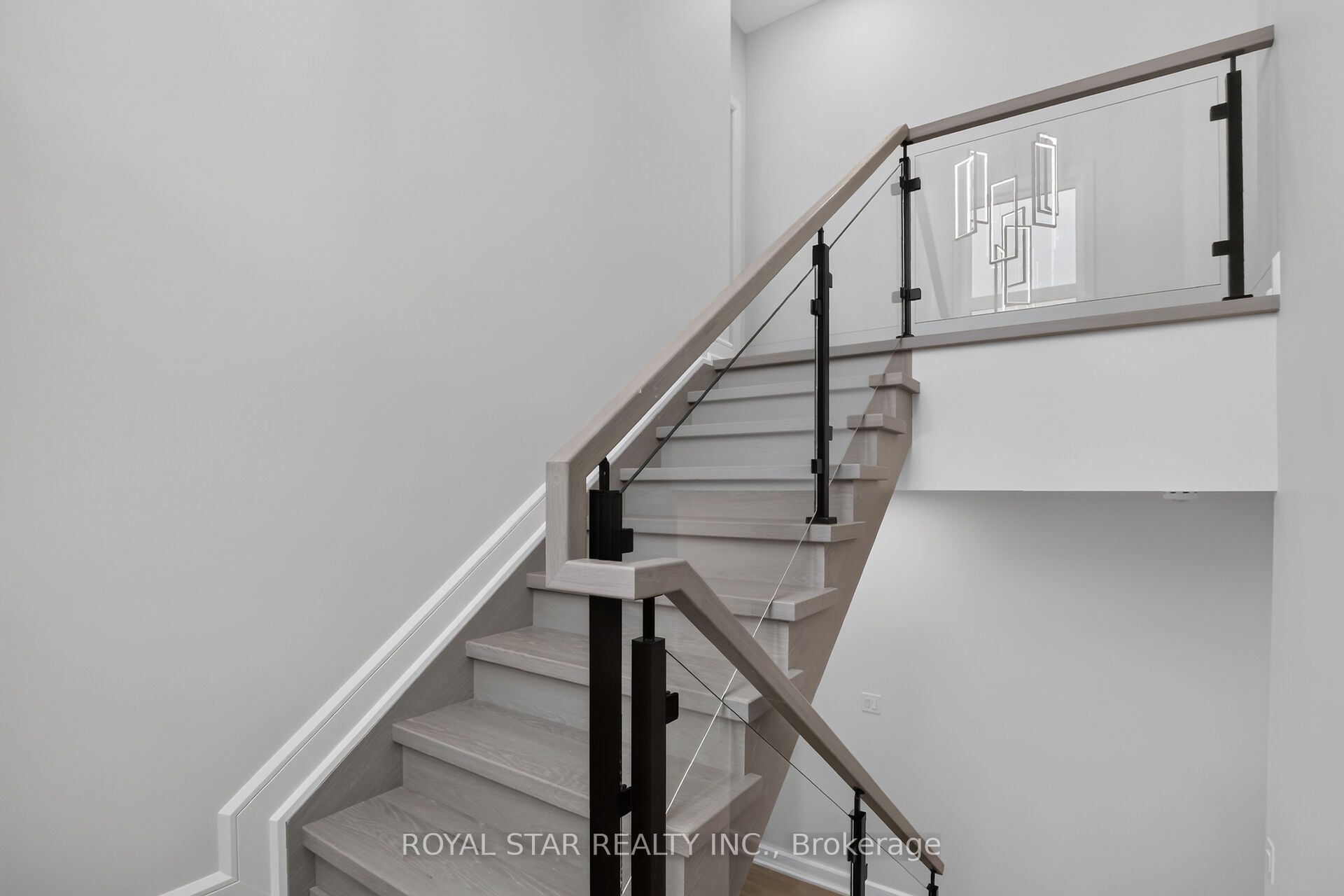 526 Mutual Street A Property Photo 12