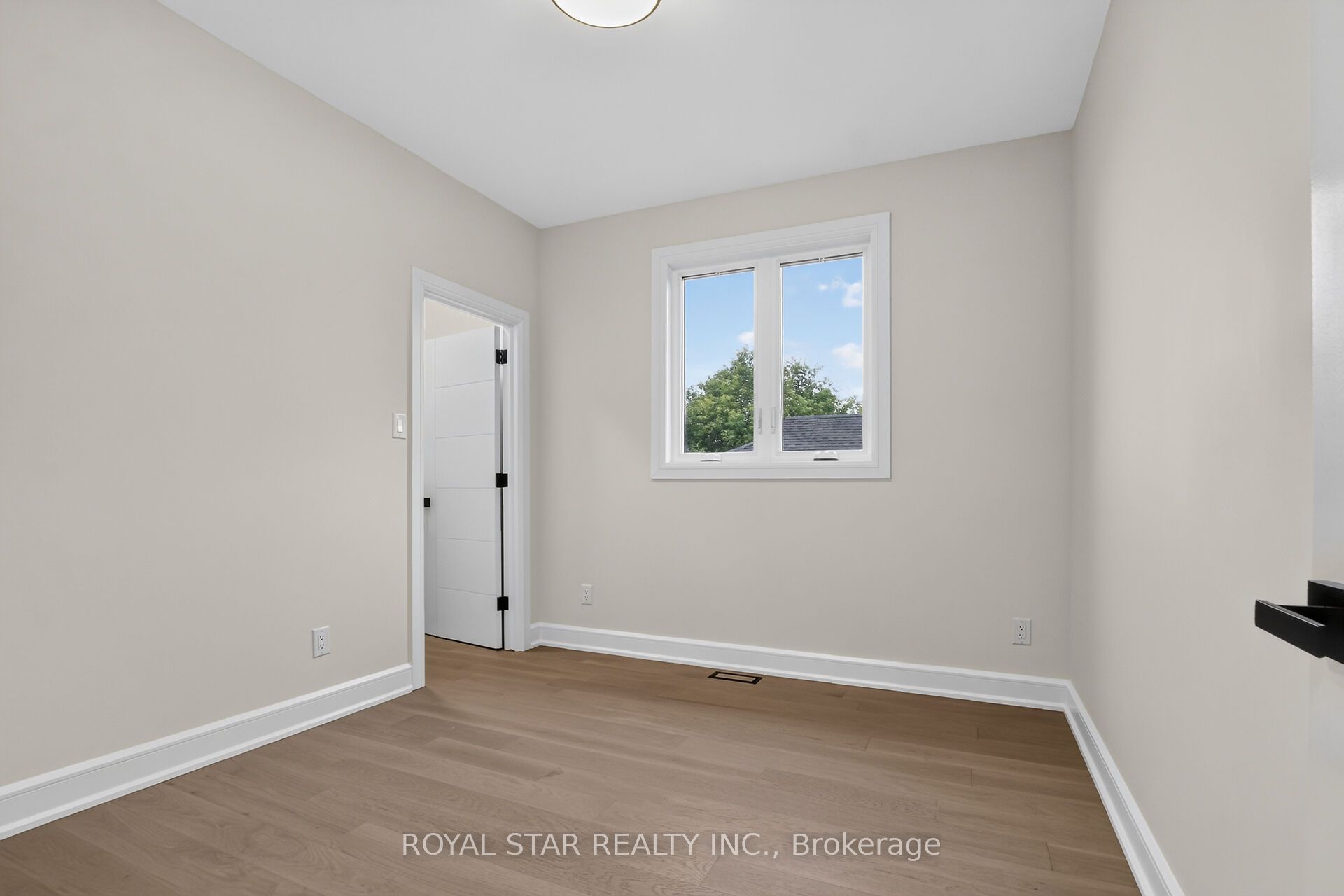 526 Mutual Street A Property Photo 16