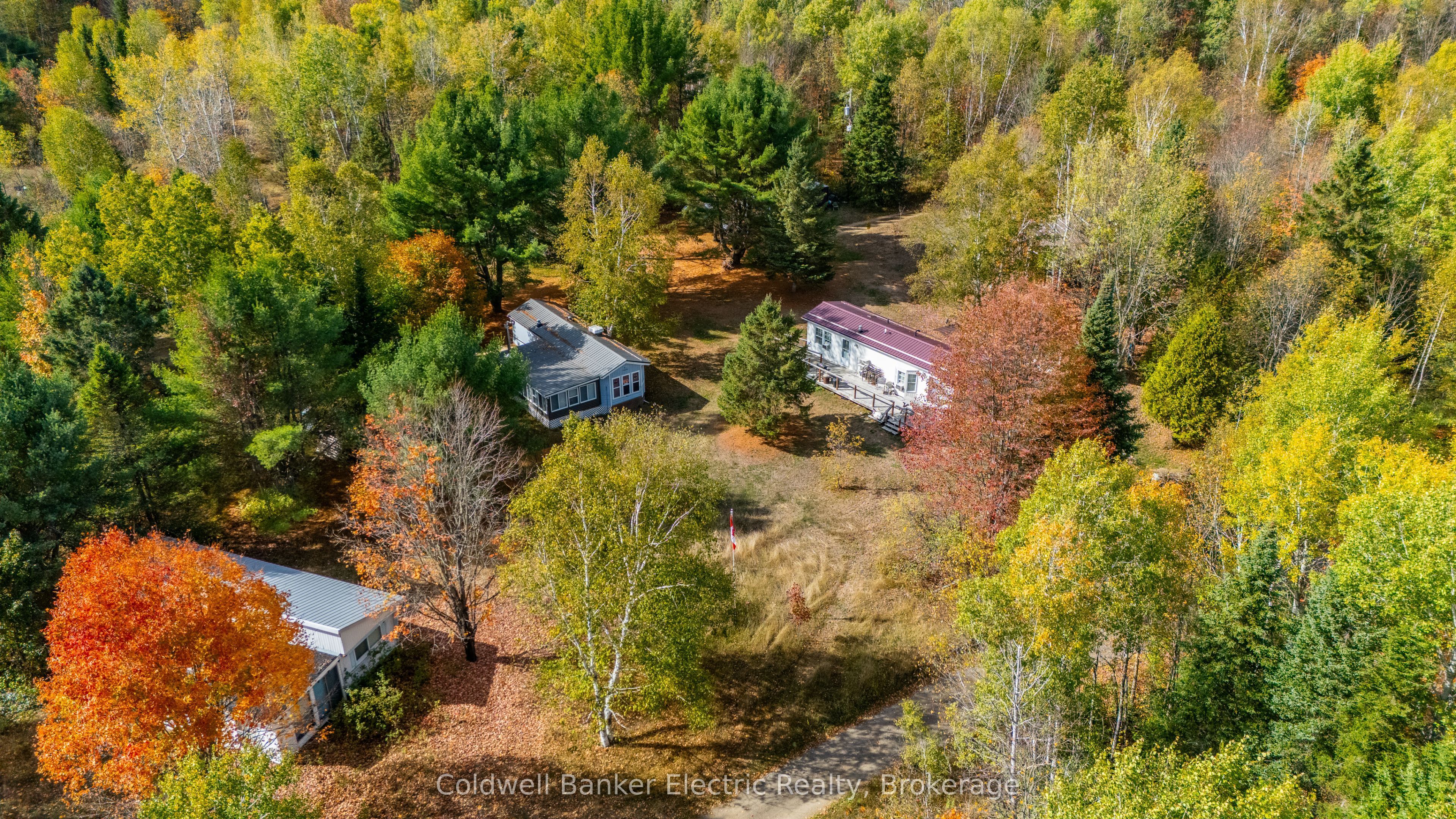 1304 Lower Monmouth Lake Road Property Photo 3