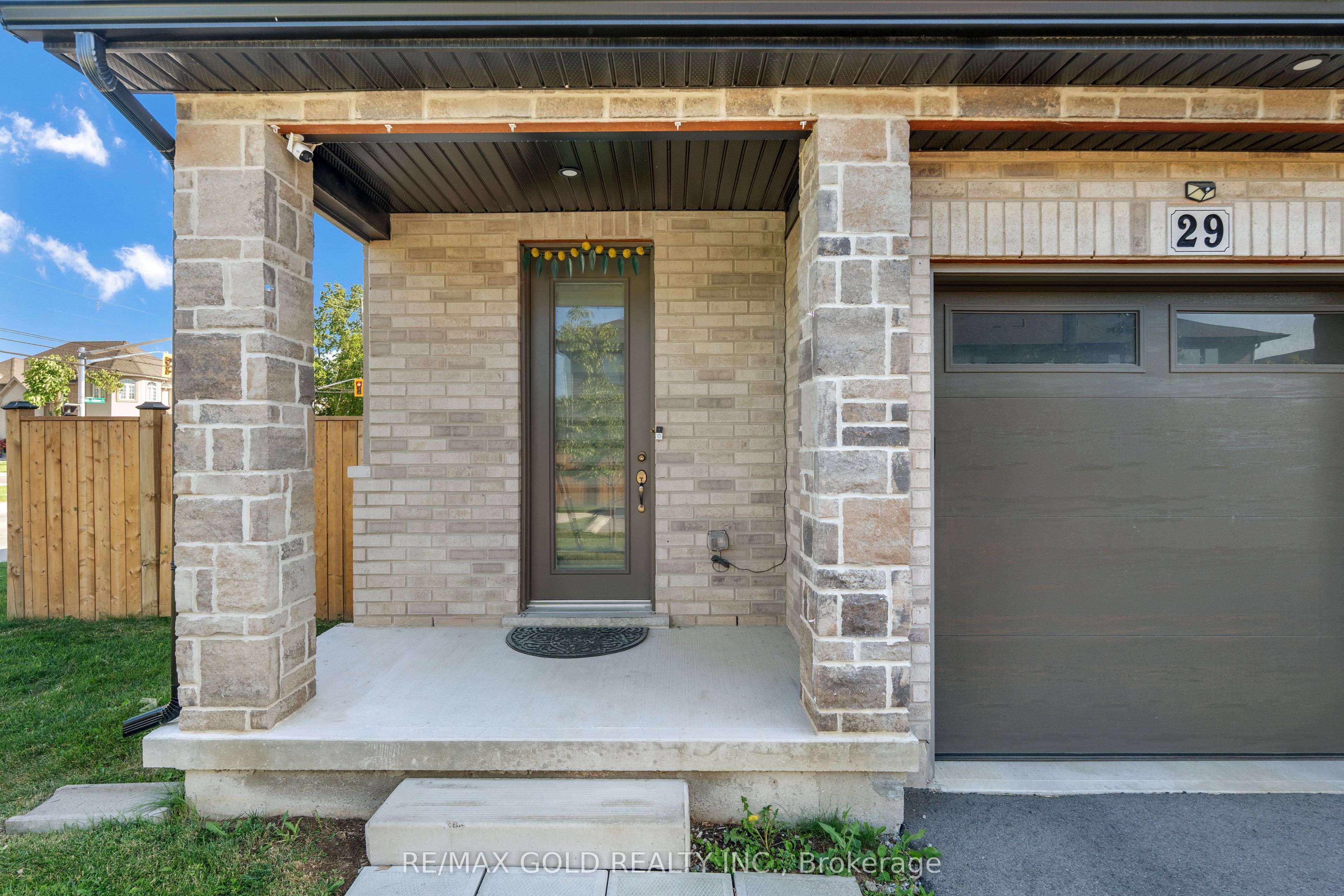 166 Mount Albion Road 29 Property Photo 3