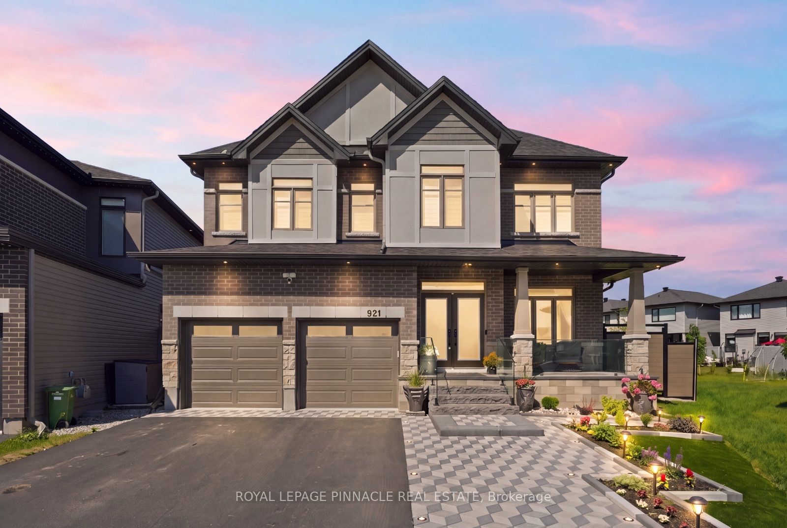 921 Beckton Heights