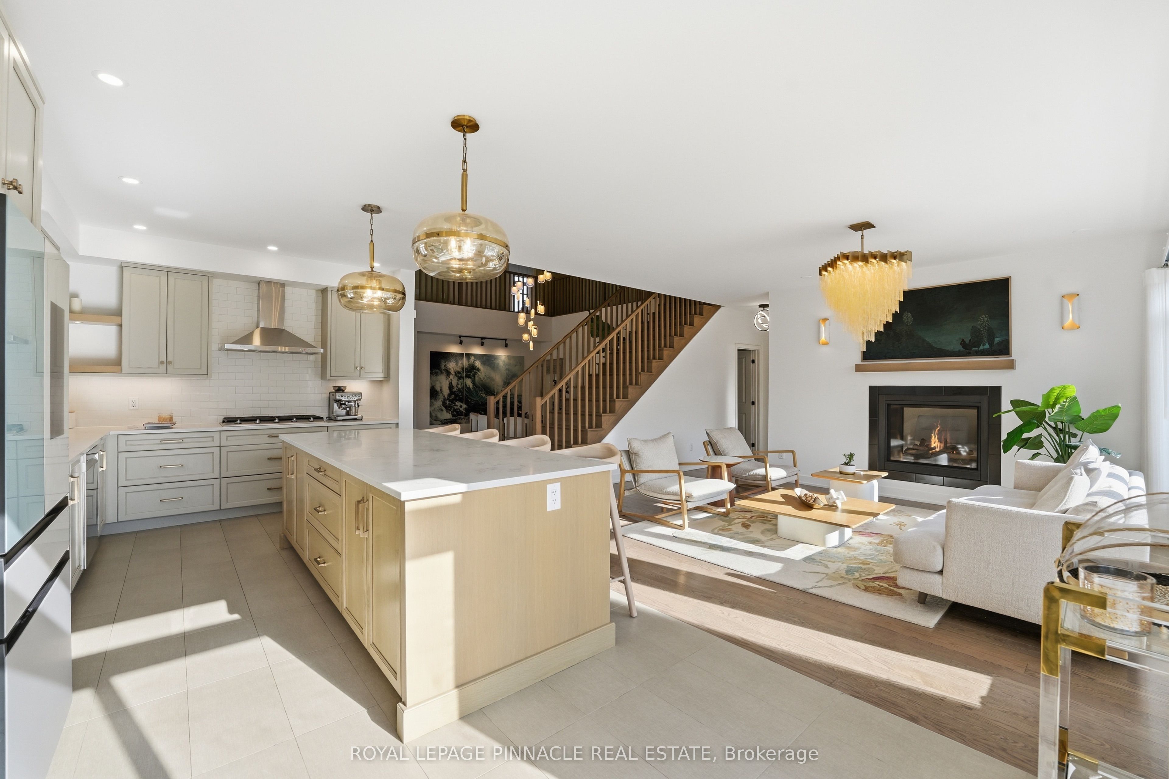 921 Beckton Heights Property Photo 19