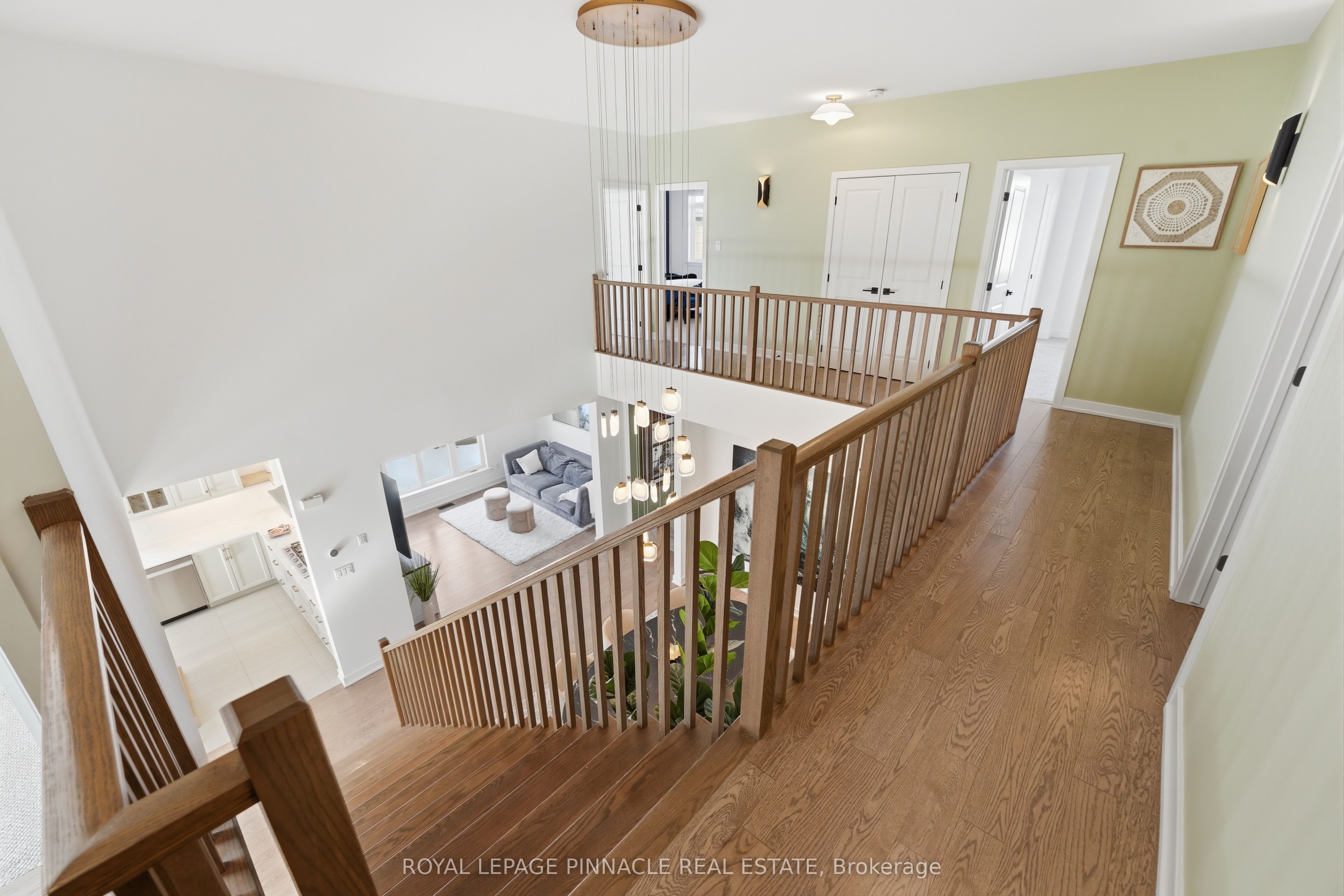 921 Beckton Heights Property Photo 29