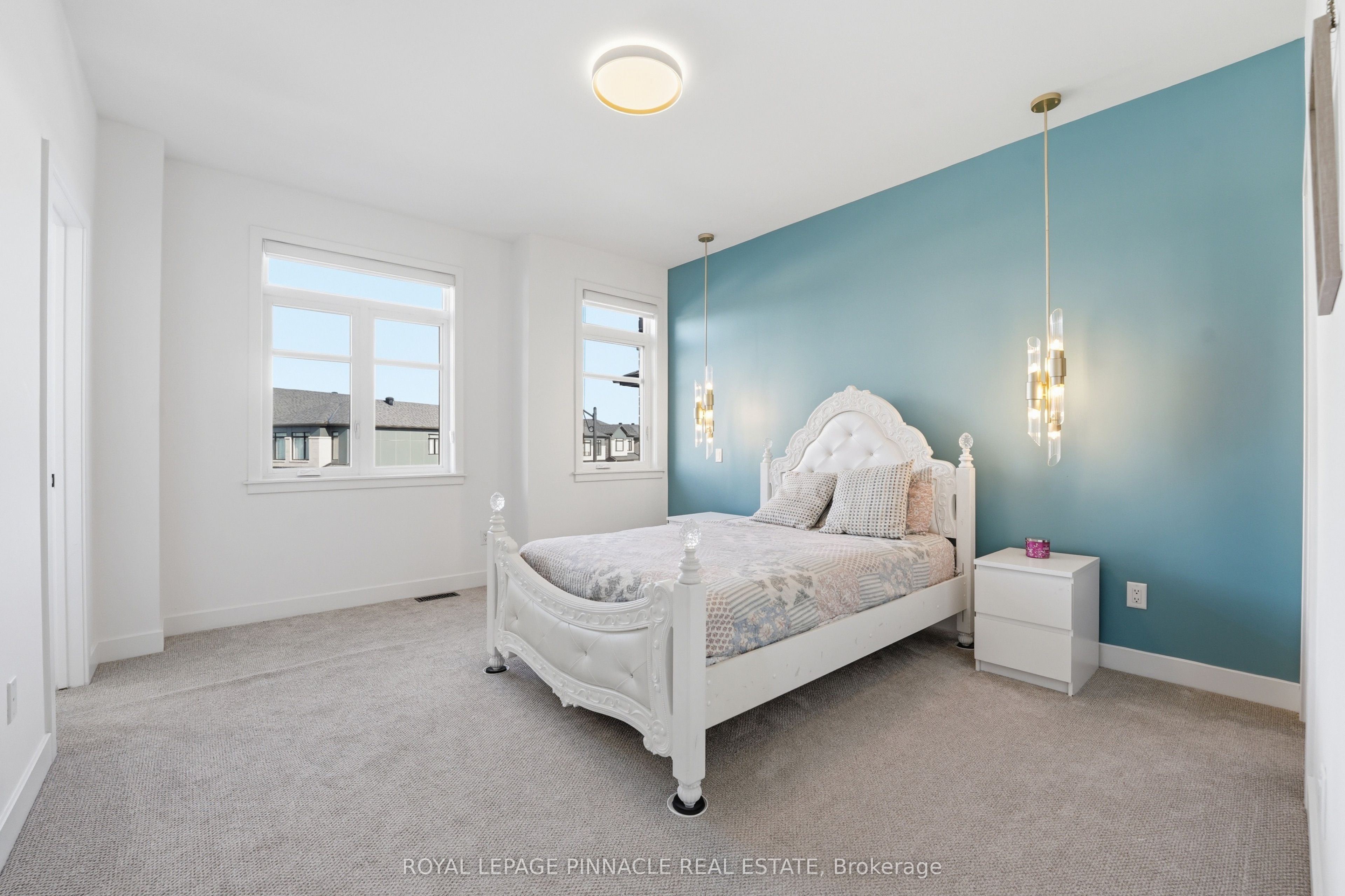 921 Beckton Heights Property Photo 30