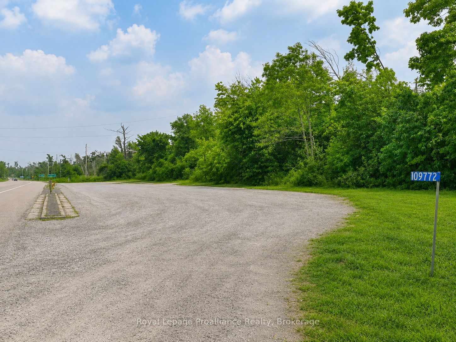 109772 Highway 7 Property Photo 1