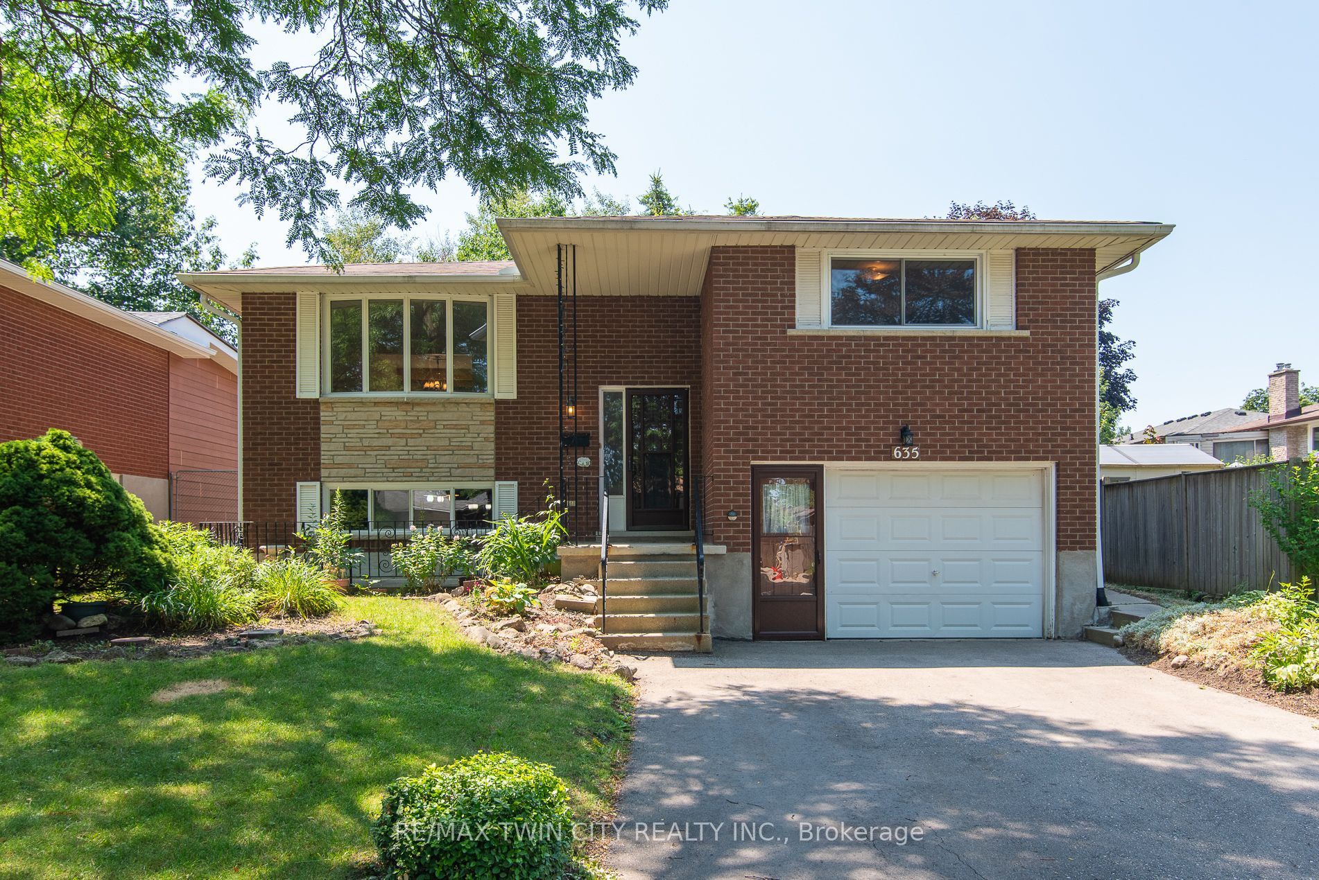 635 Cedargrove Place Property Photo 1