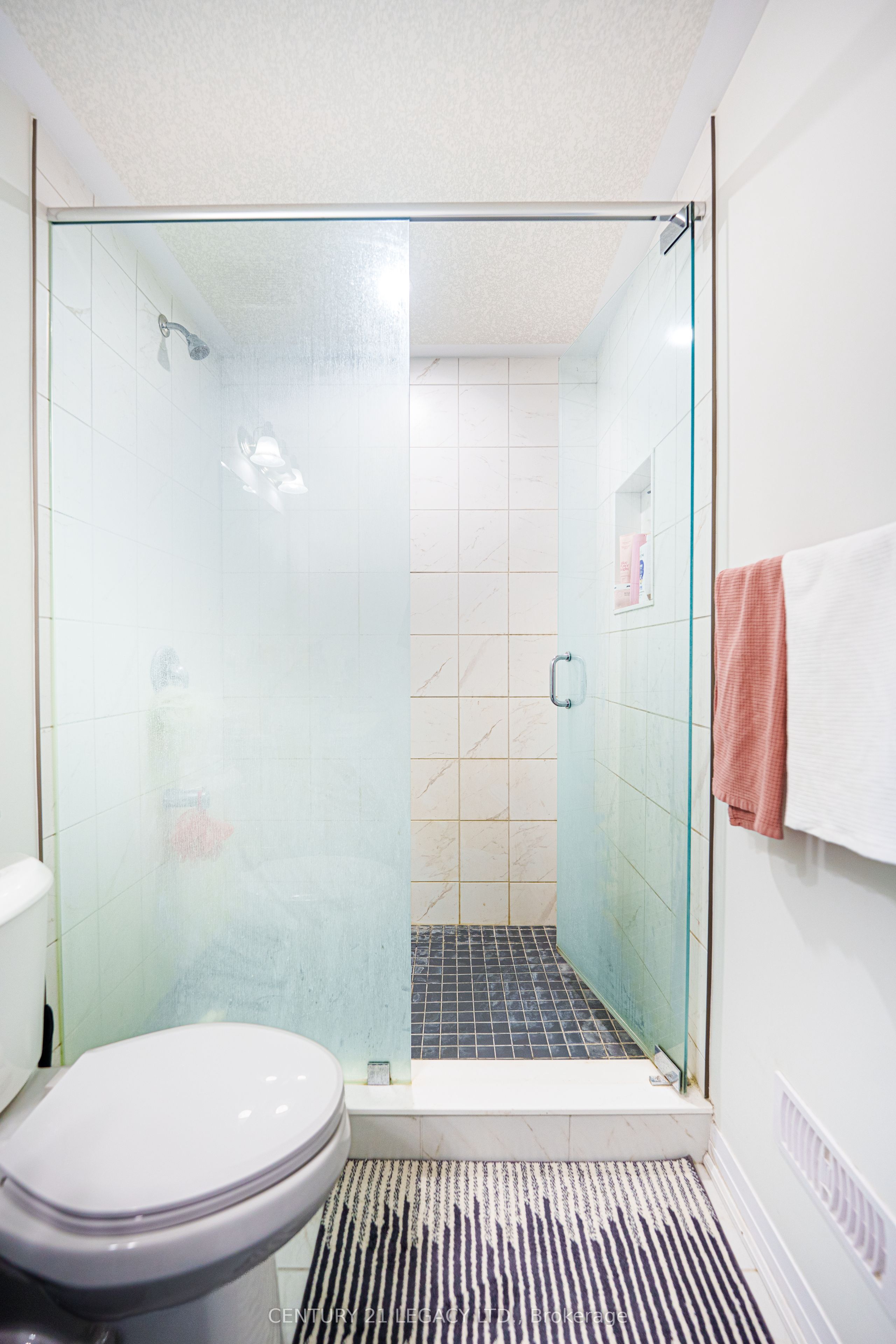 142 Foamflower Place Property Photo 27