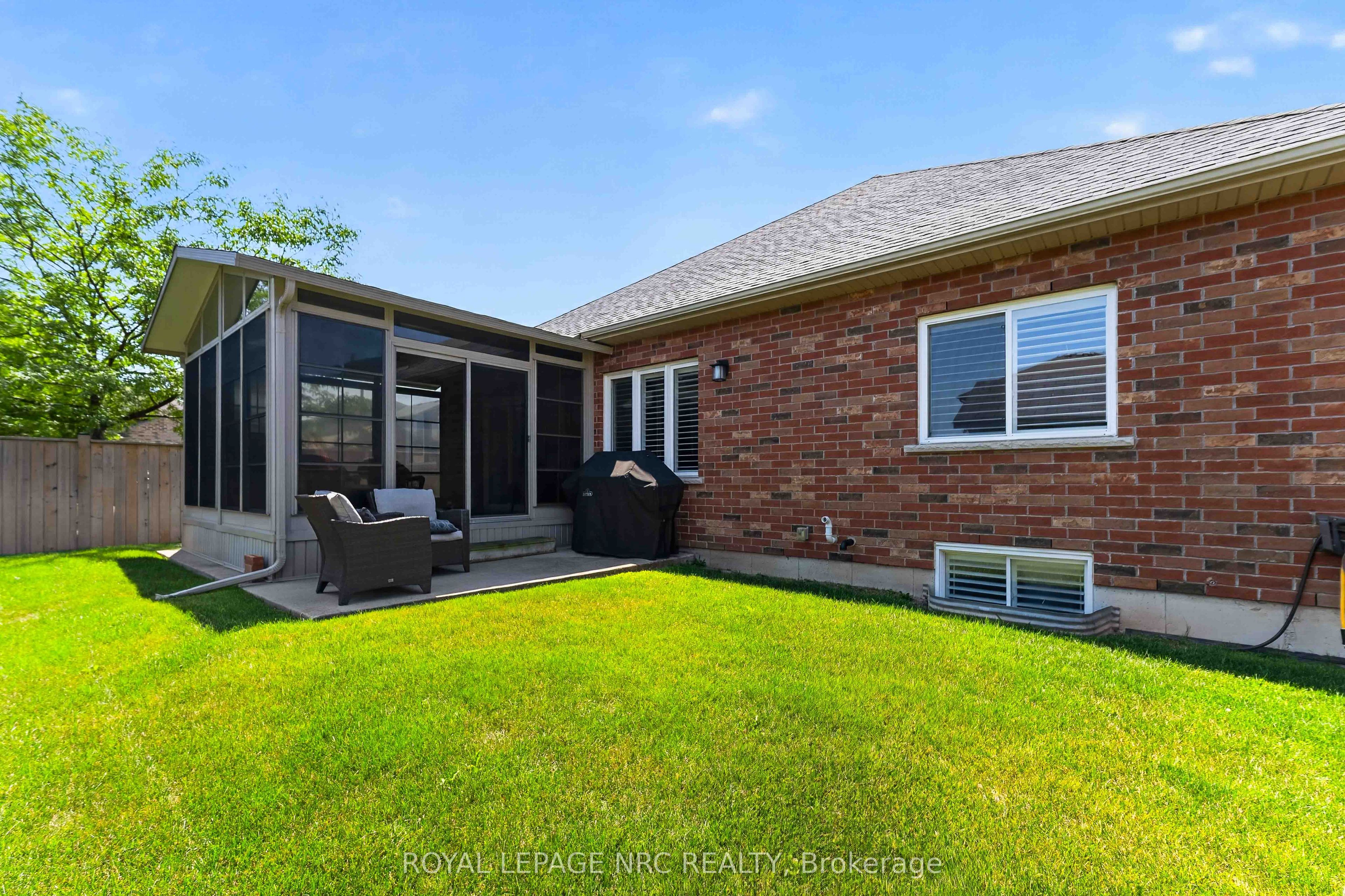 6 Cardinal Crescent Property Photo 49