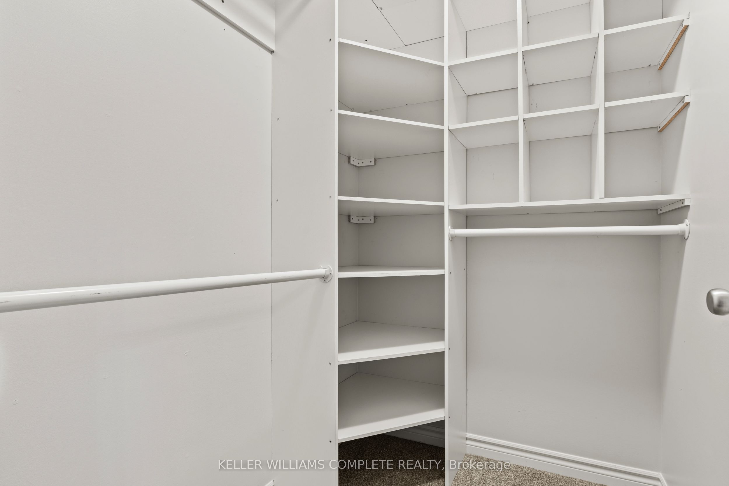 107 Westra Drive 59 Property Photo 22