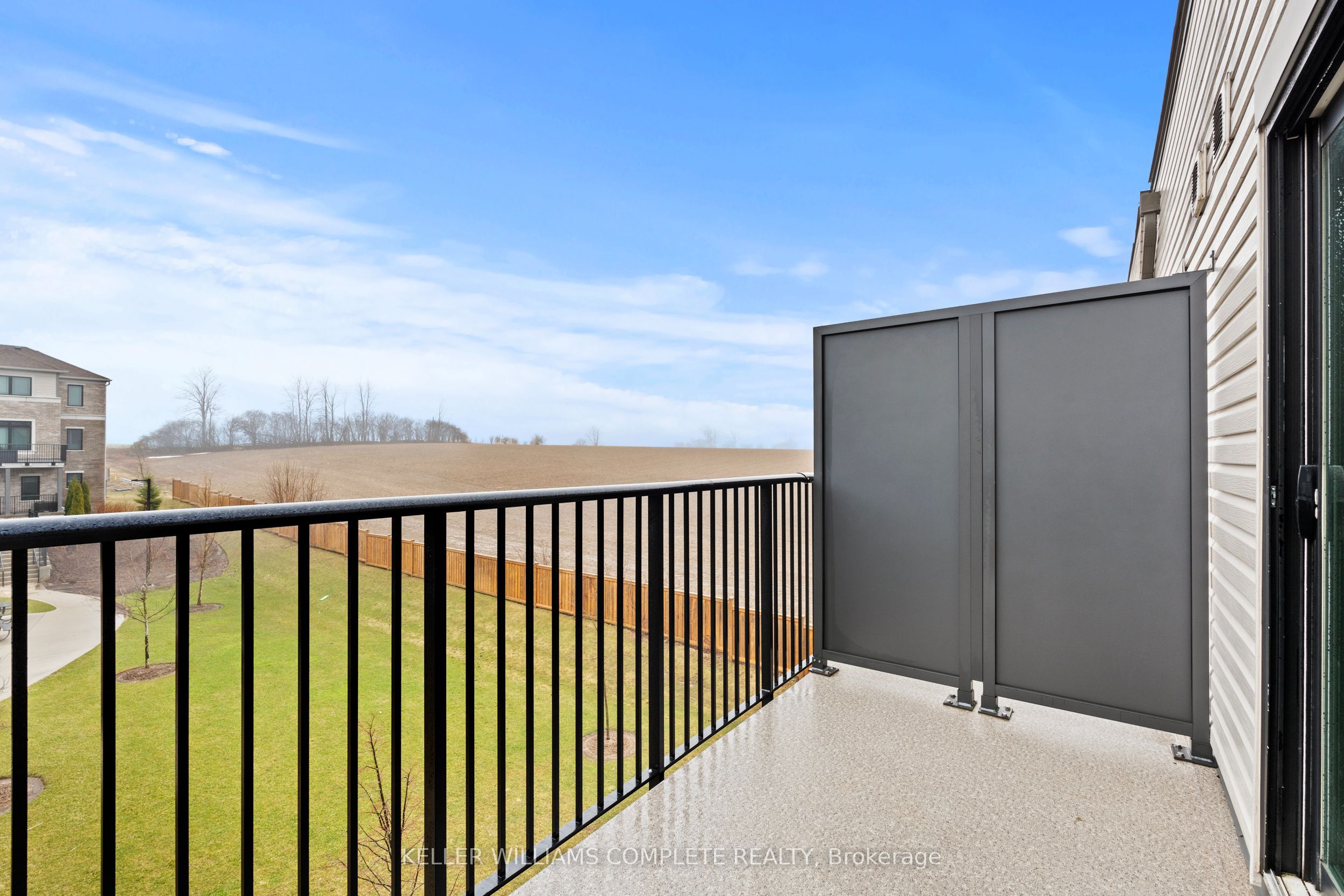 107 Westra Drive 59 Property Photo 24