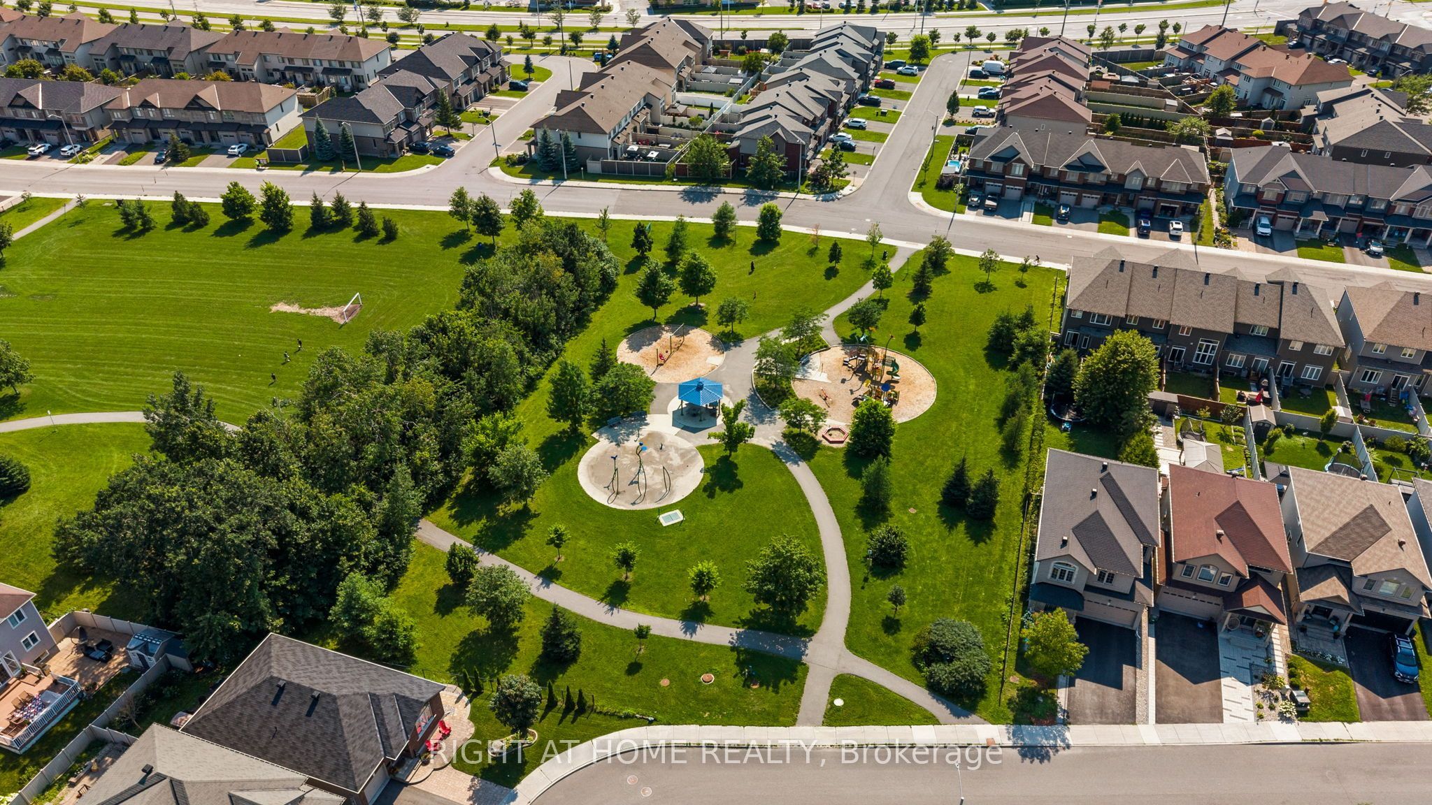 525 Peerless Street Property Photo 49