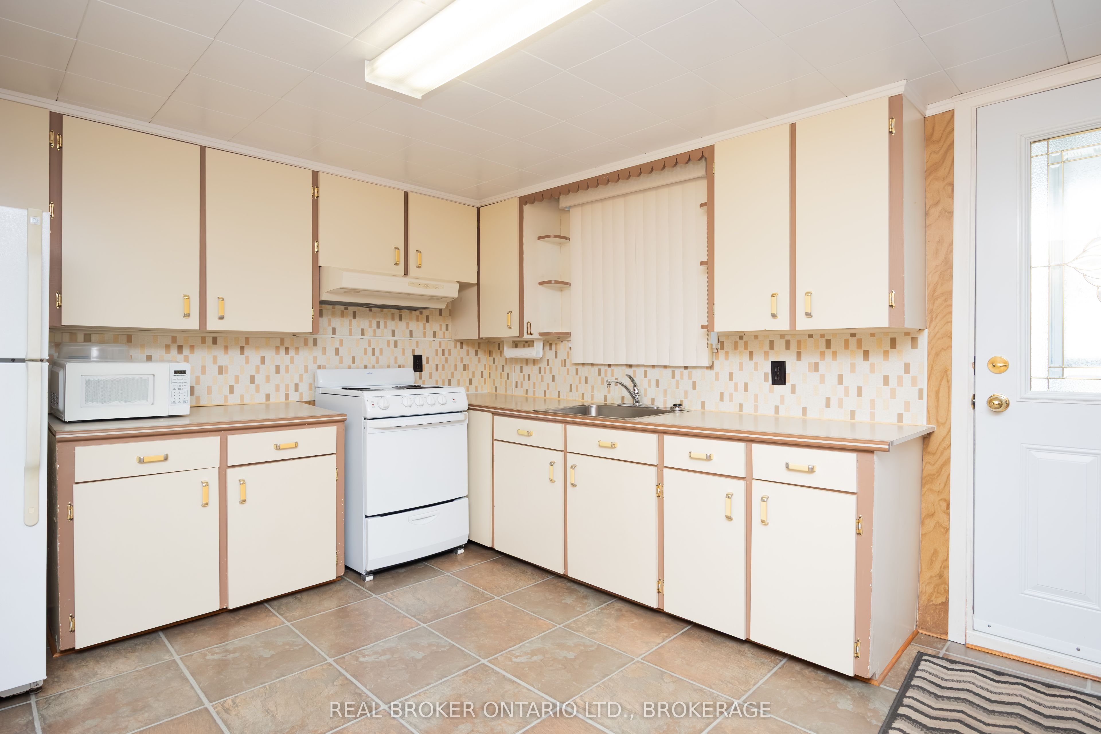 287 East Boundary Road Property Photo 7