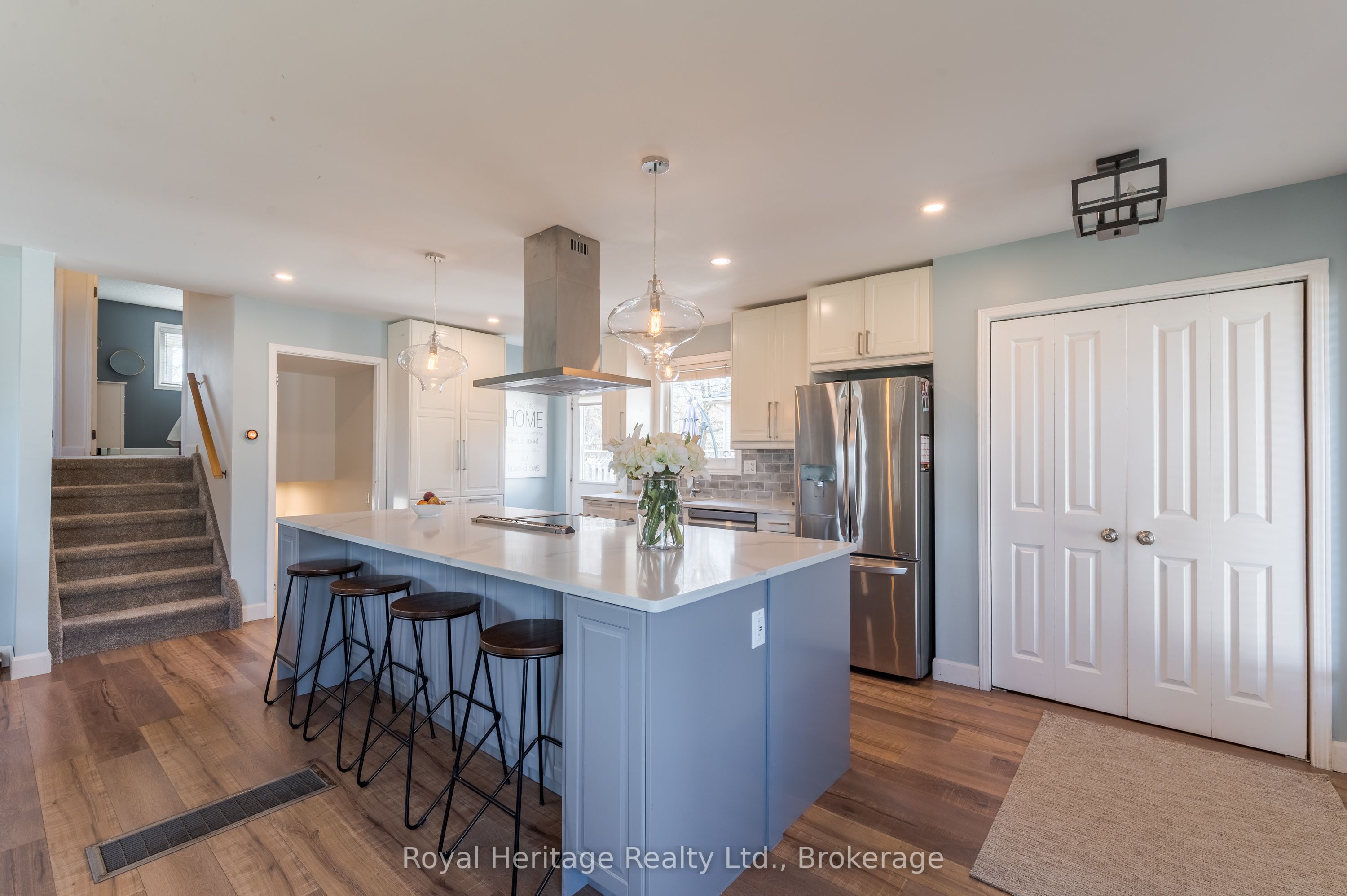 25 Hewson Drive Property Photo 6