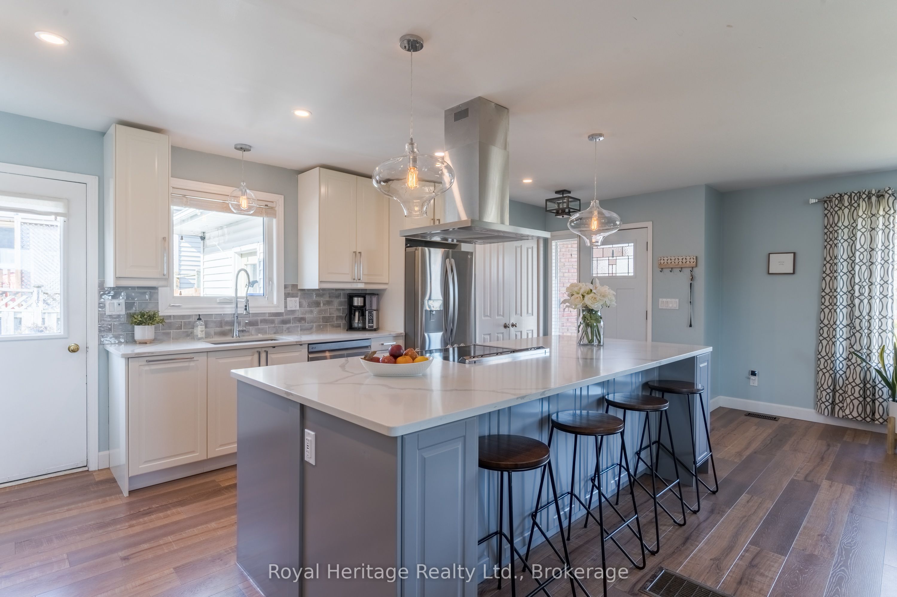 25 Hewson Drive Property Photo 9