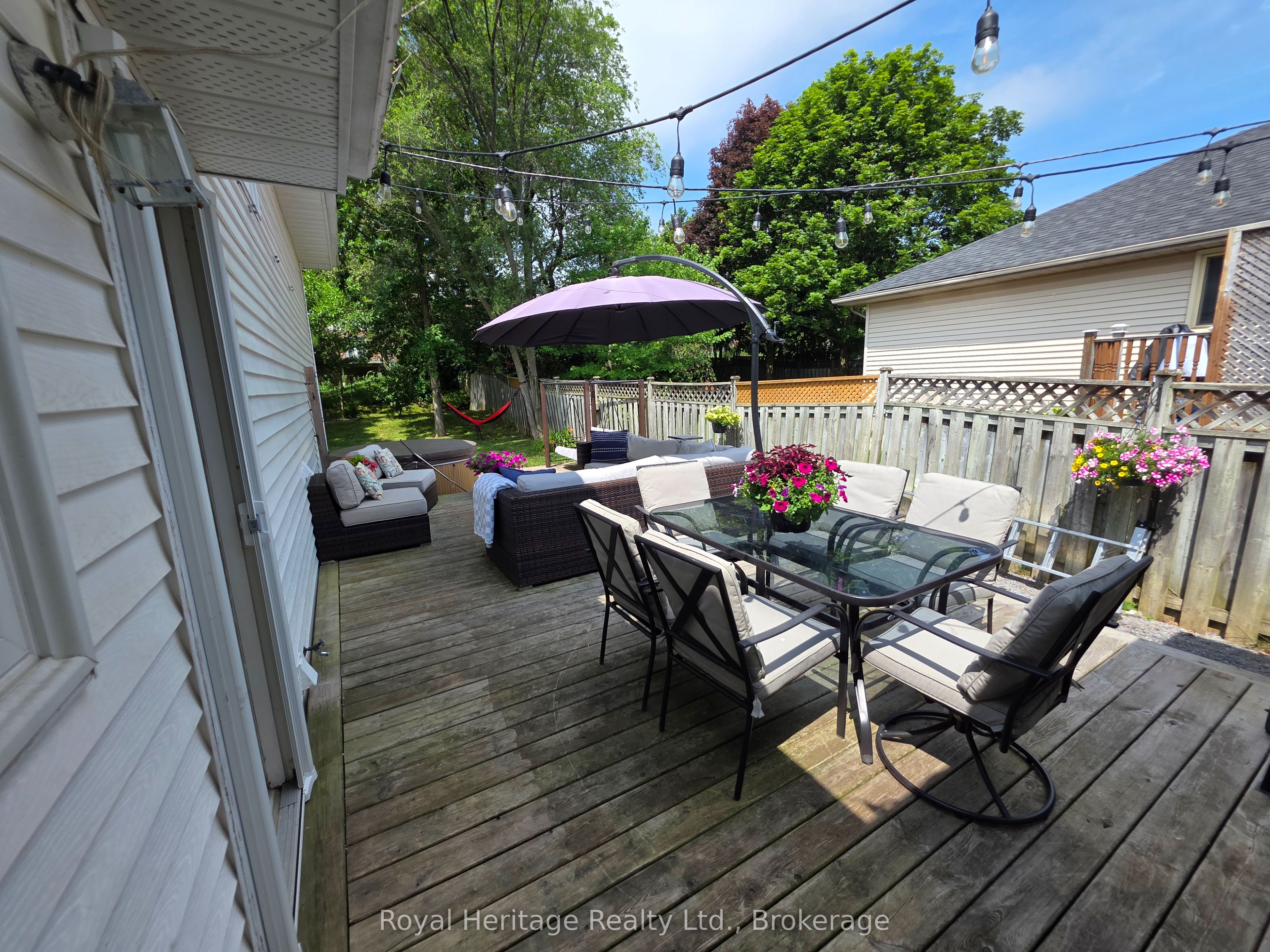 25 Hewson Drive Property Photo 37
