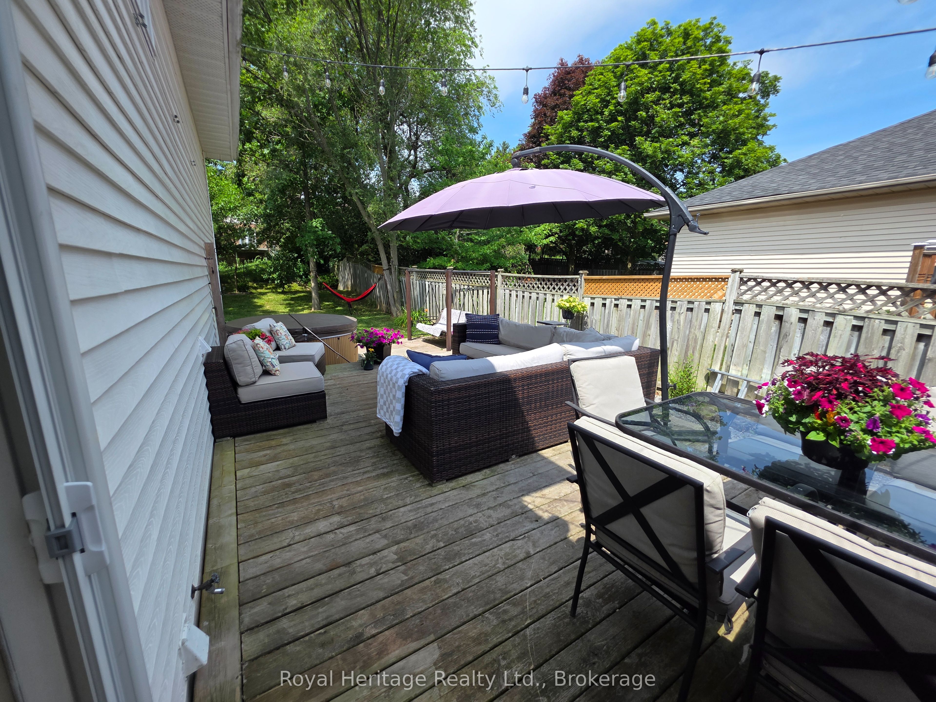 25 Hewson Drive Property Photo 38