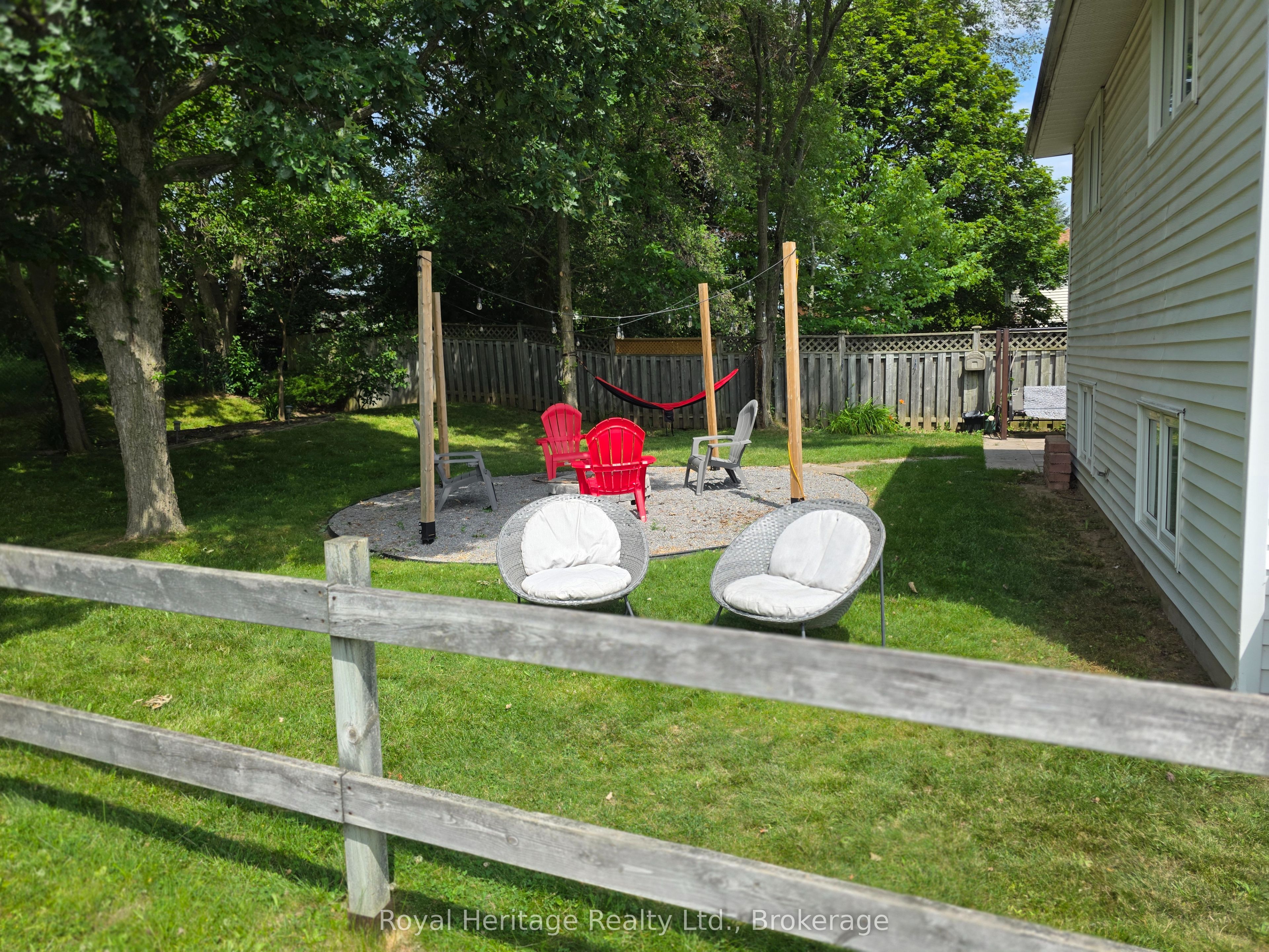 25 Hewson Drive Property Photo 43