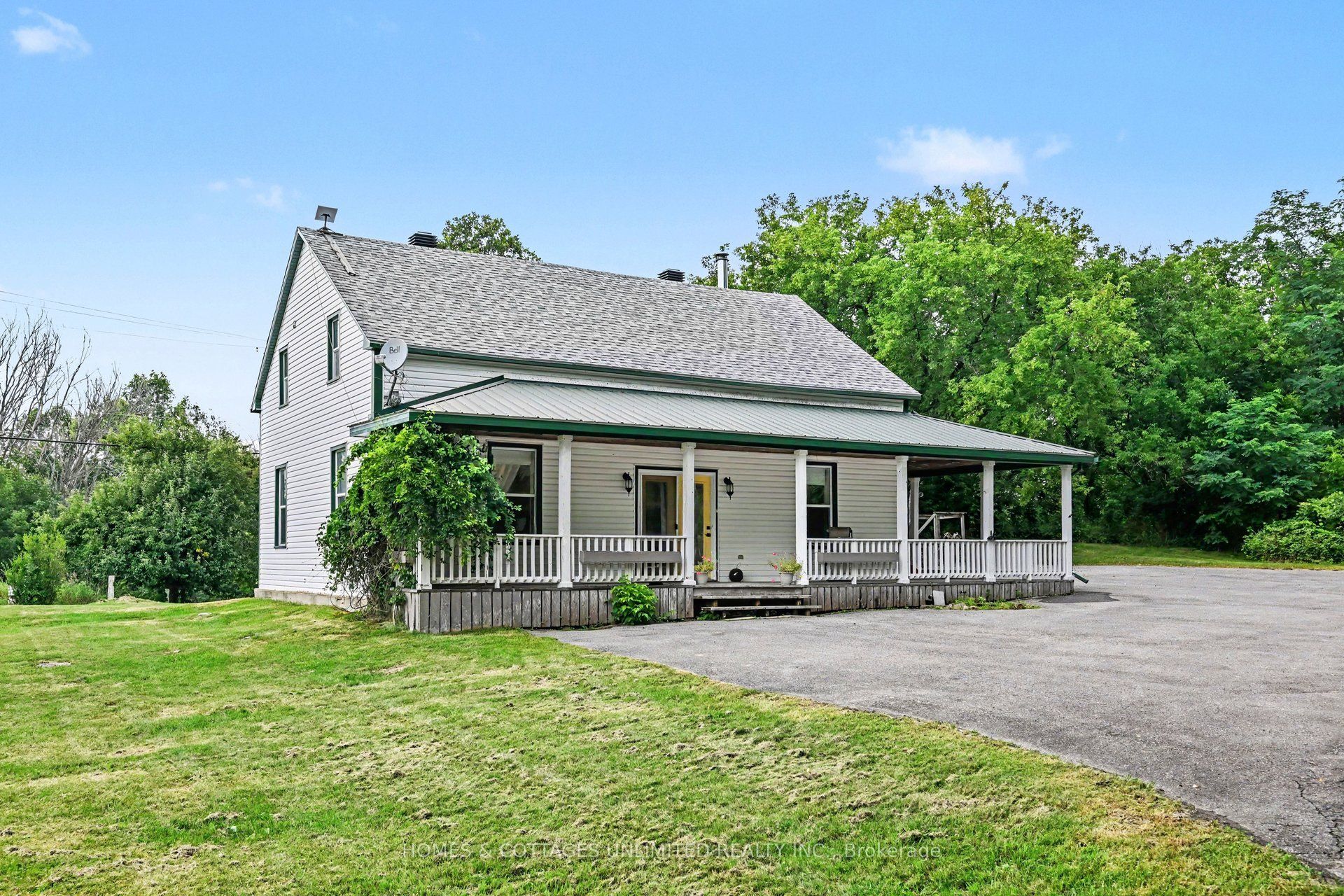 4237 Watson's Corners Road Property Photo 1